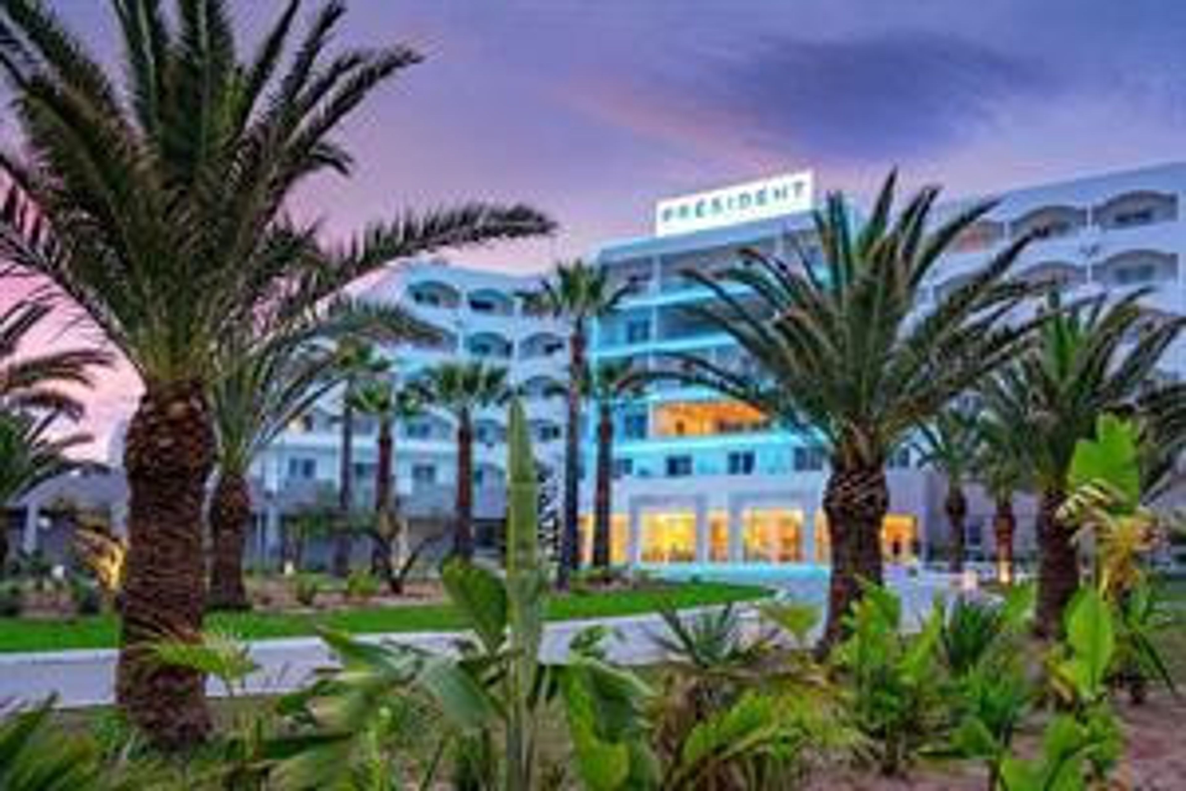 Golden Tulip President