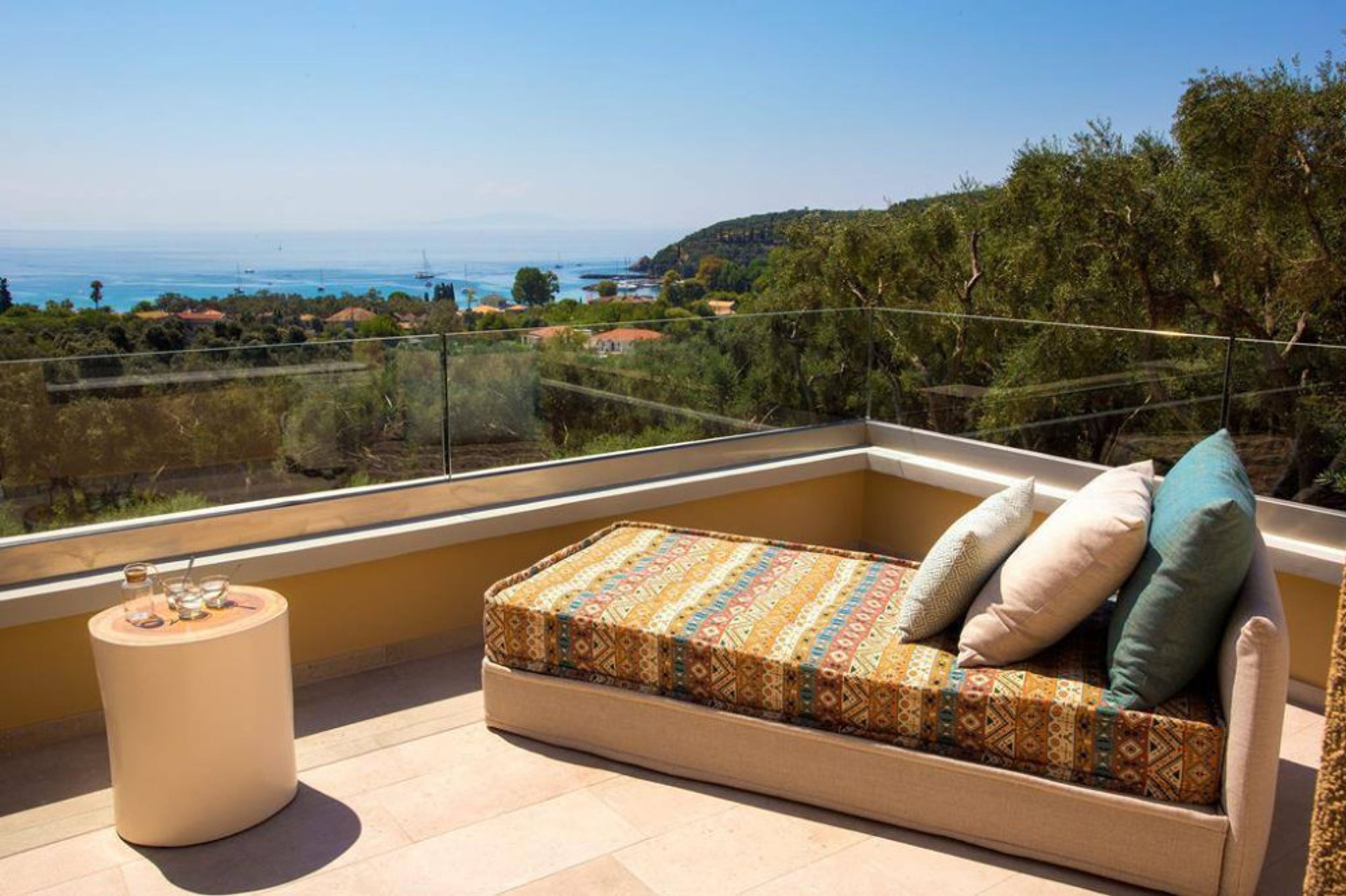 Golden Bay Suites foto 4