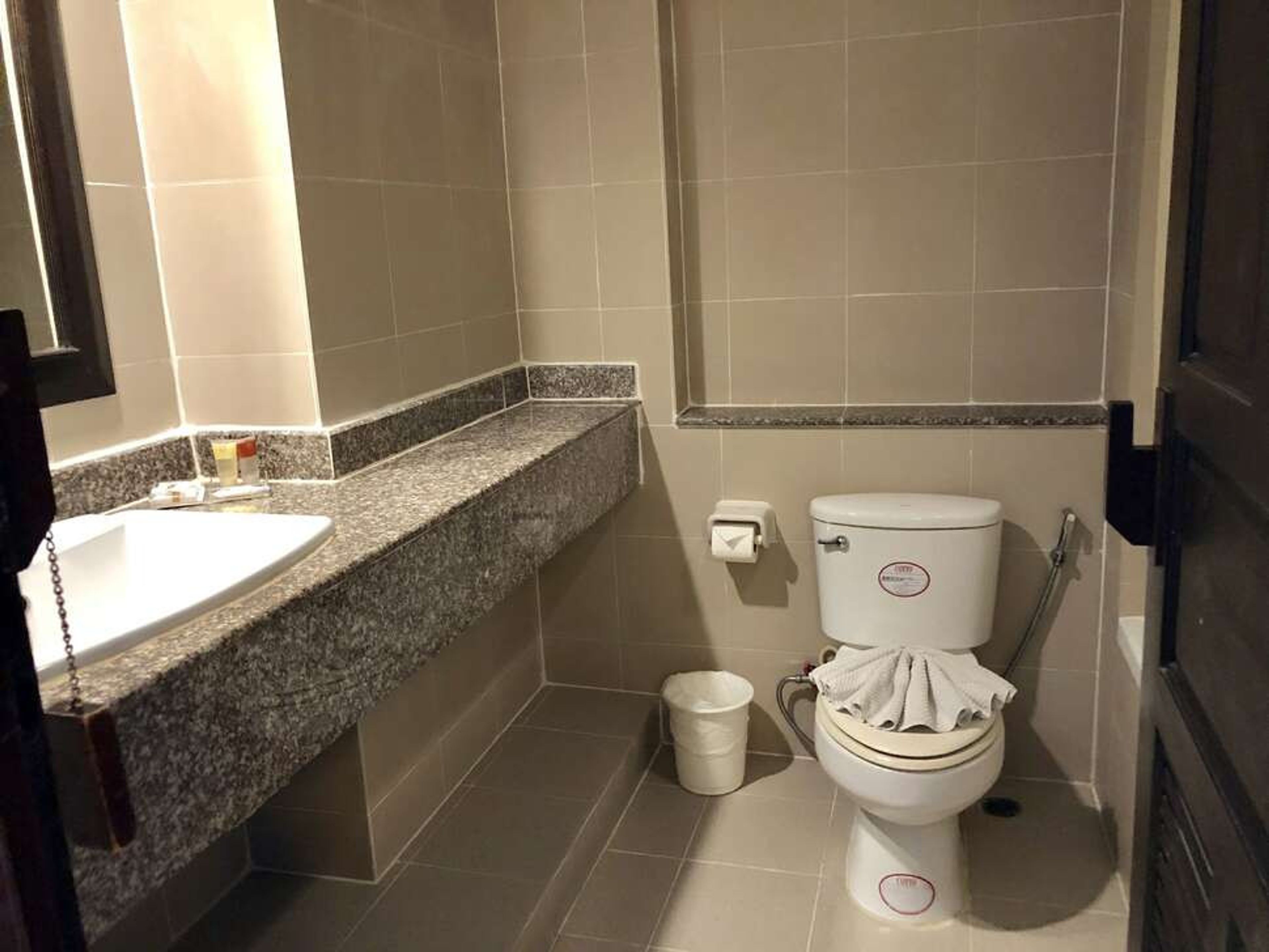 Golden Sea Pattaya Hotel foto 1