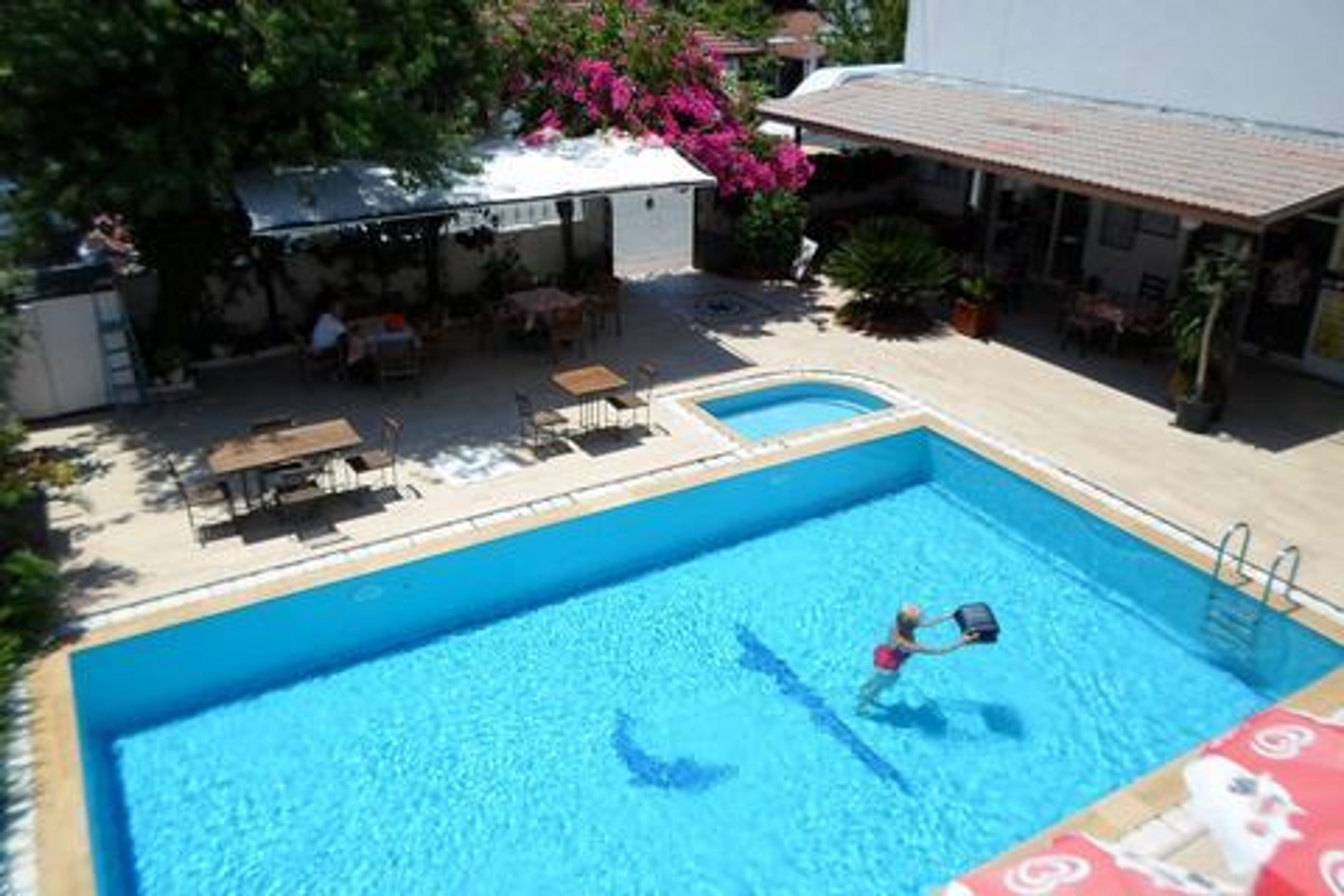 Grand Prestige foto 2