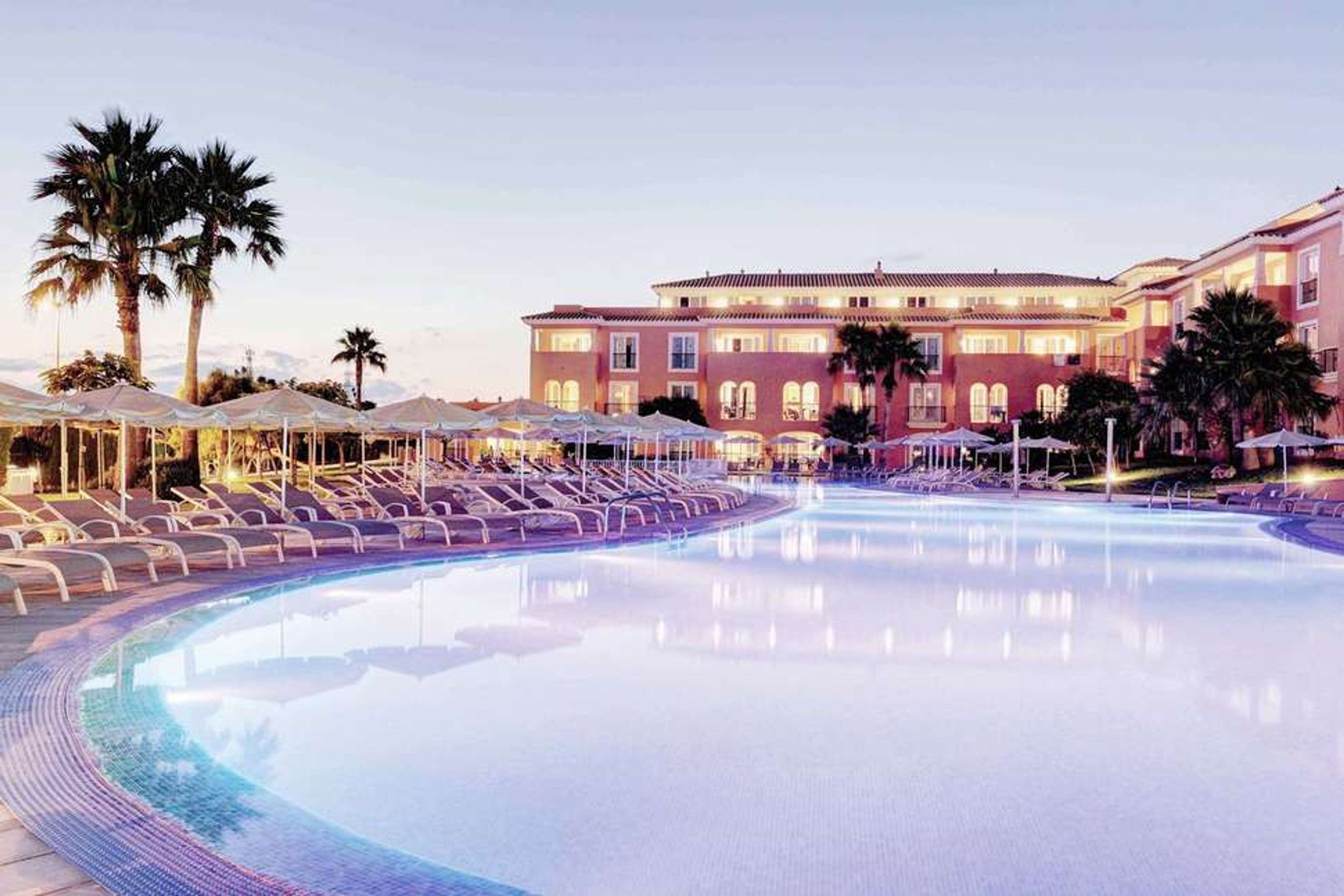 Grupotel Macarella Suites & Spa foto 1