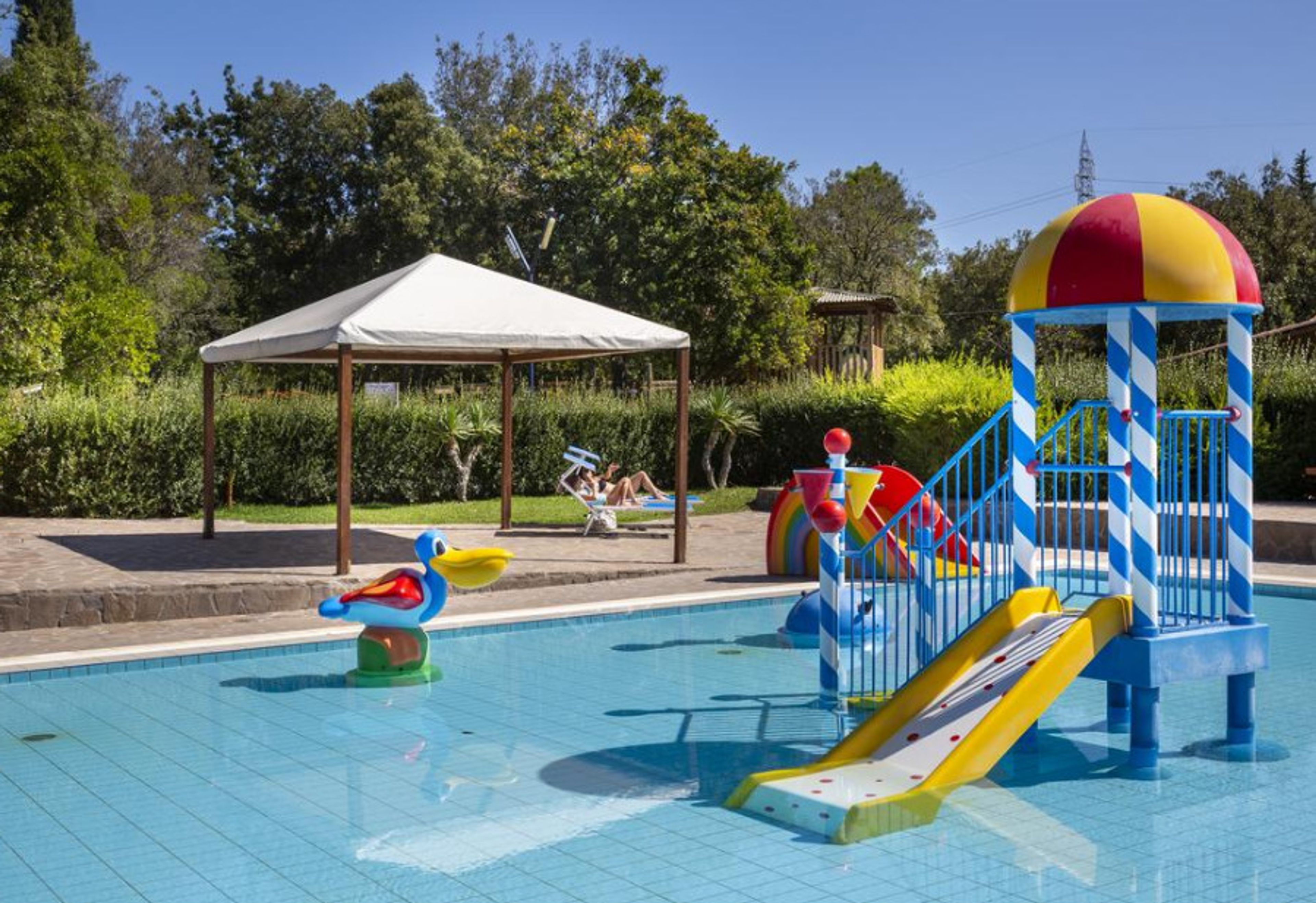 Hu Montescudaio Village