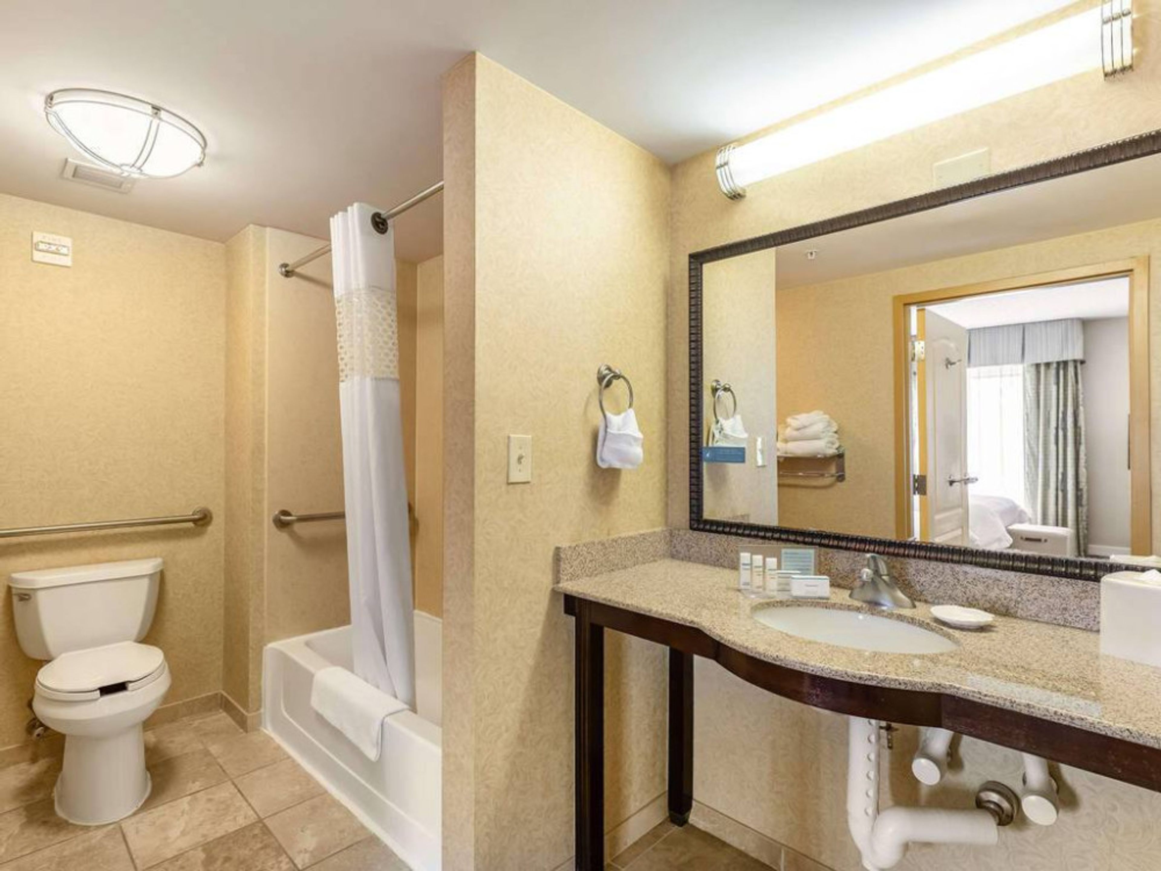 Hampton Inn en Suites Orlando-South Lake Buena Vista foto 2