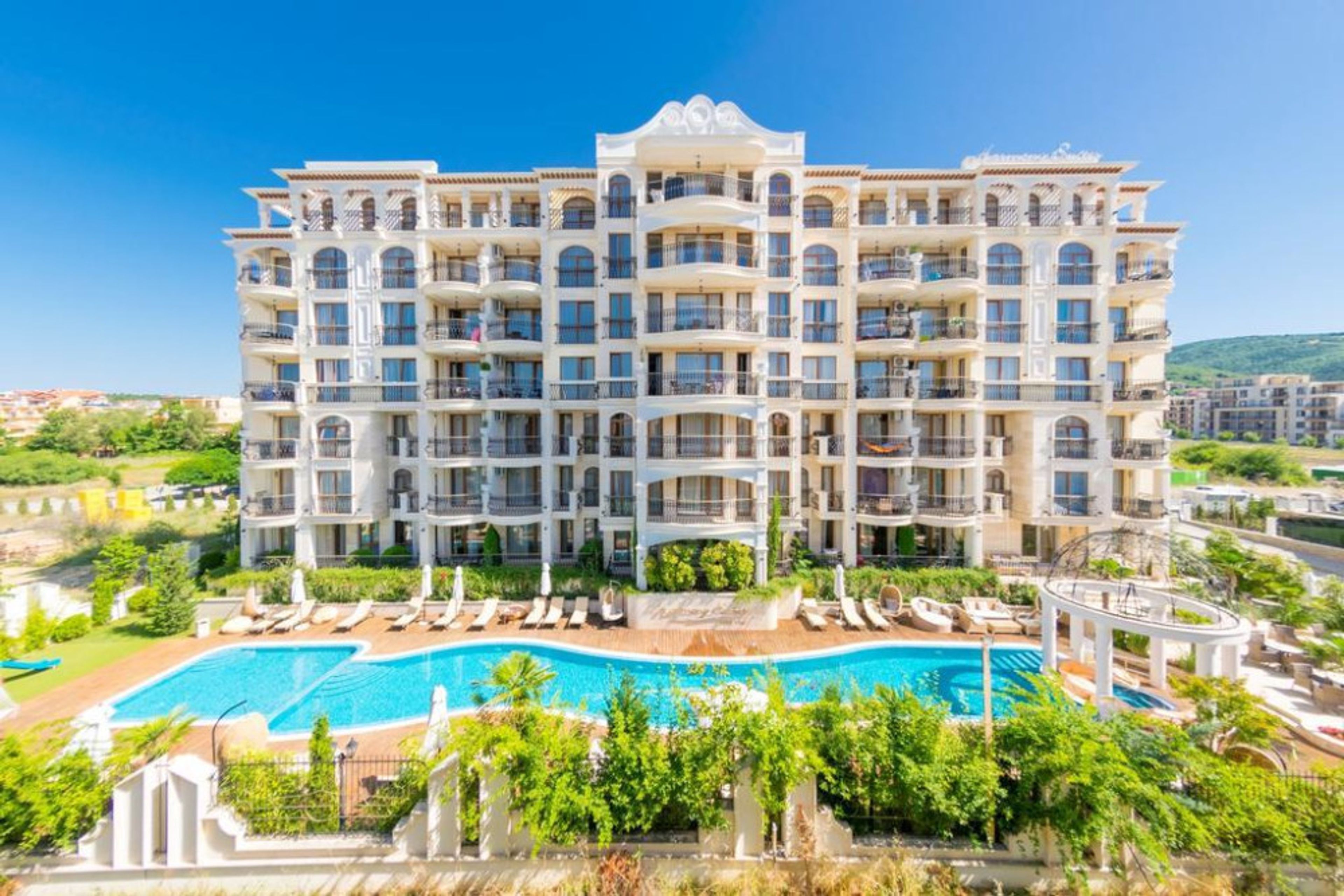 Harmony Suites - Saint Vlas