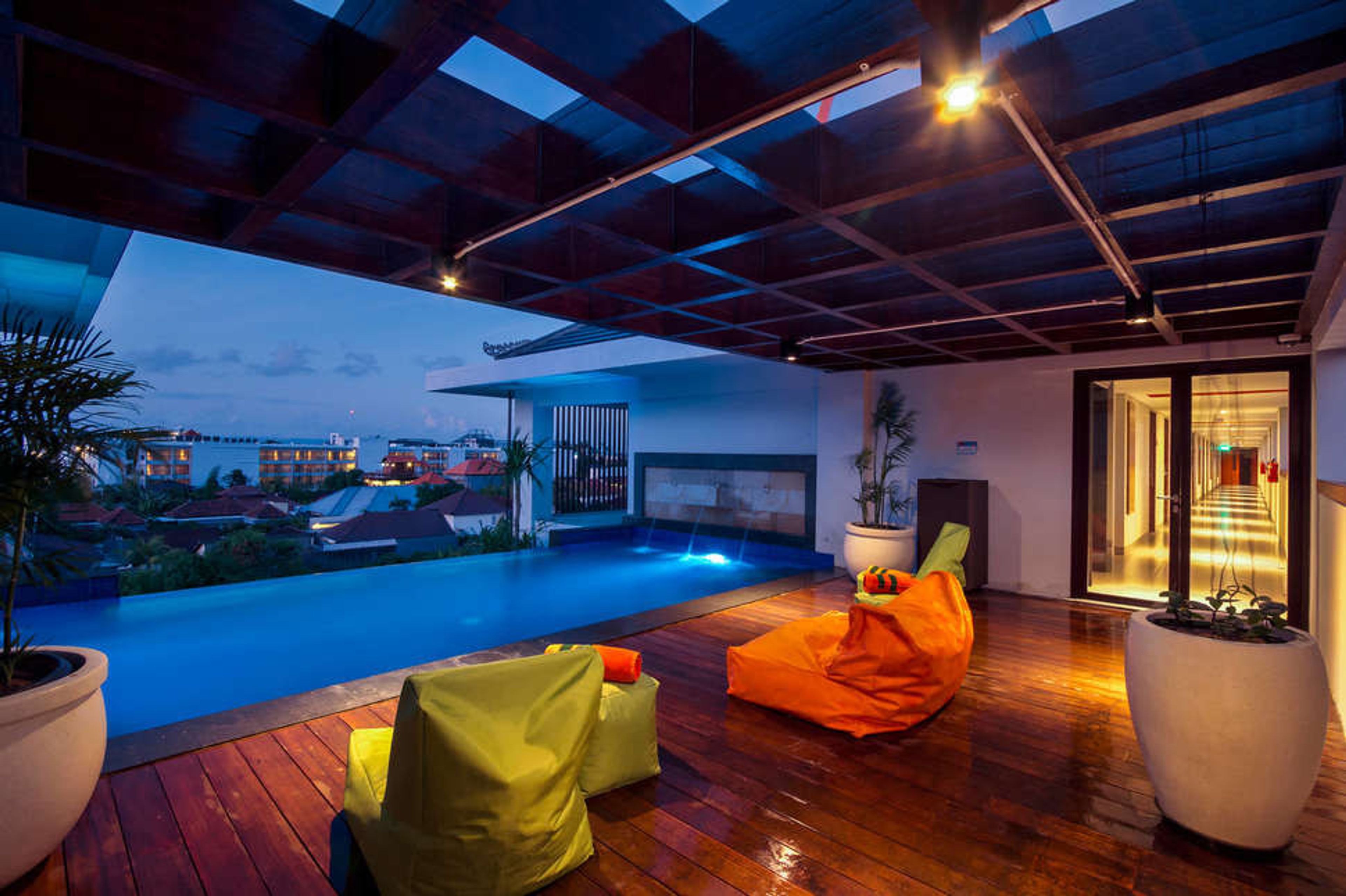 Harris Hotel Seminyak foto 3