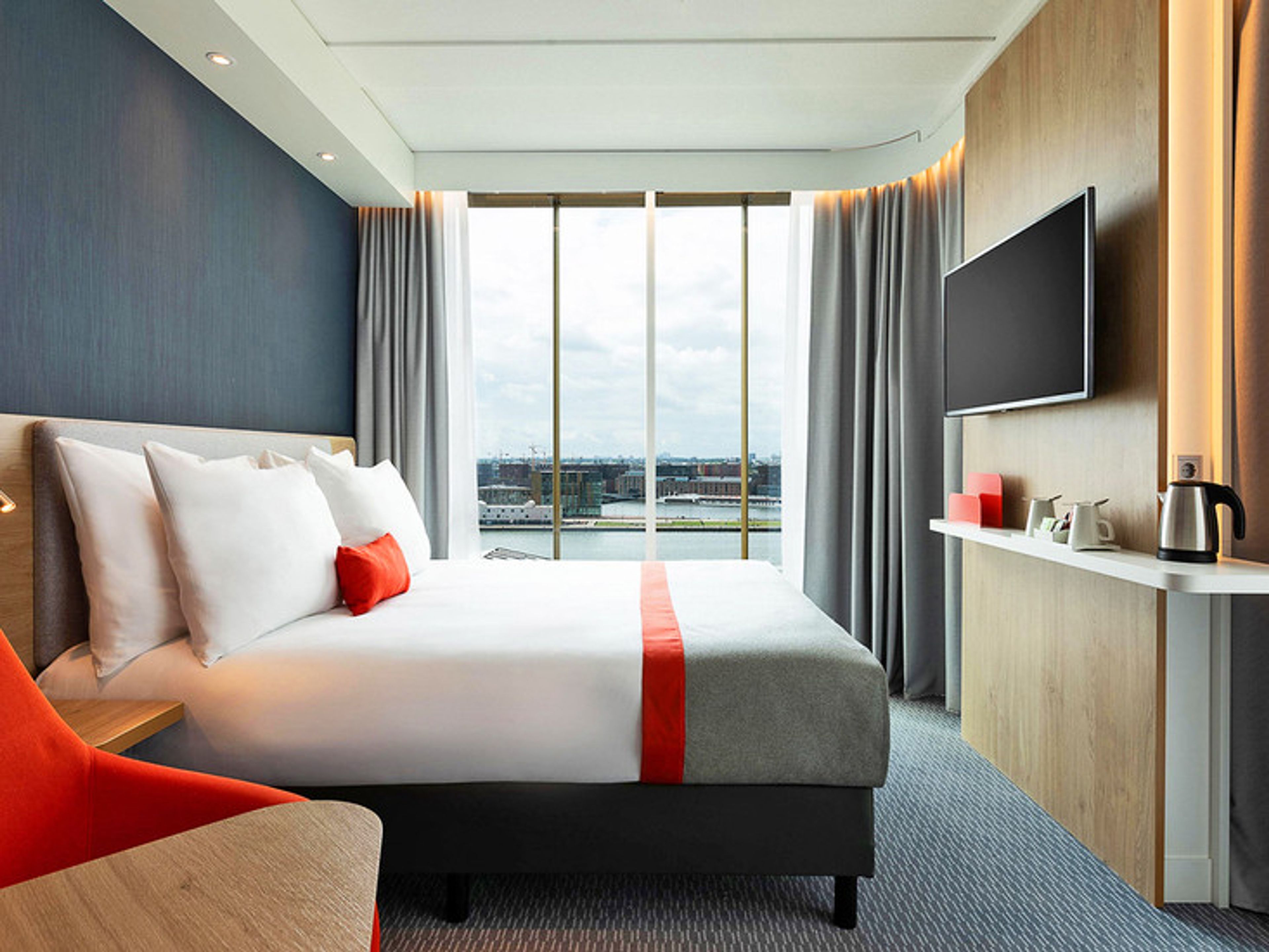 Holiday Inn Express Amsterdam - North Riverside foto 1