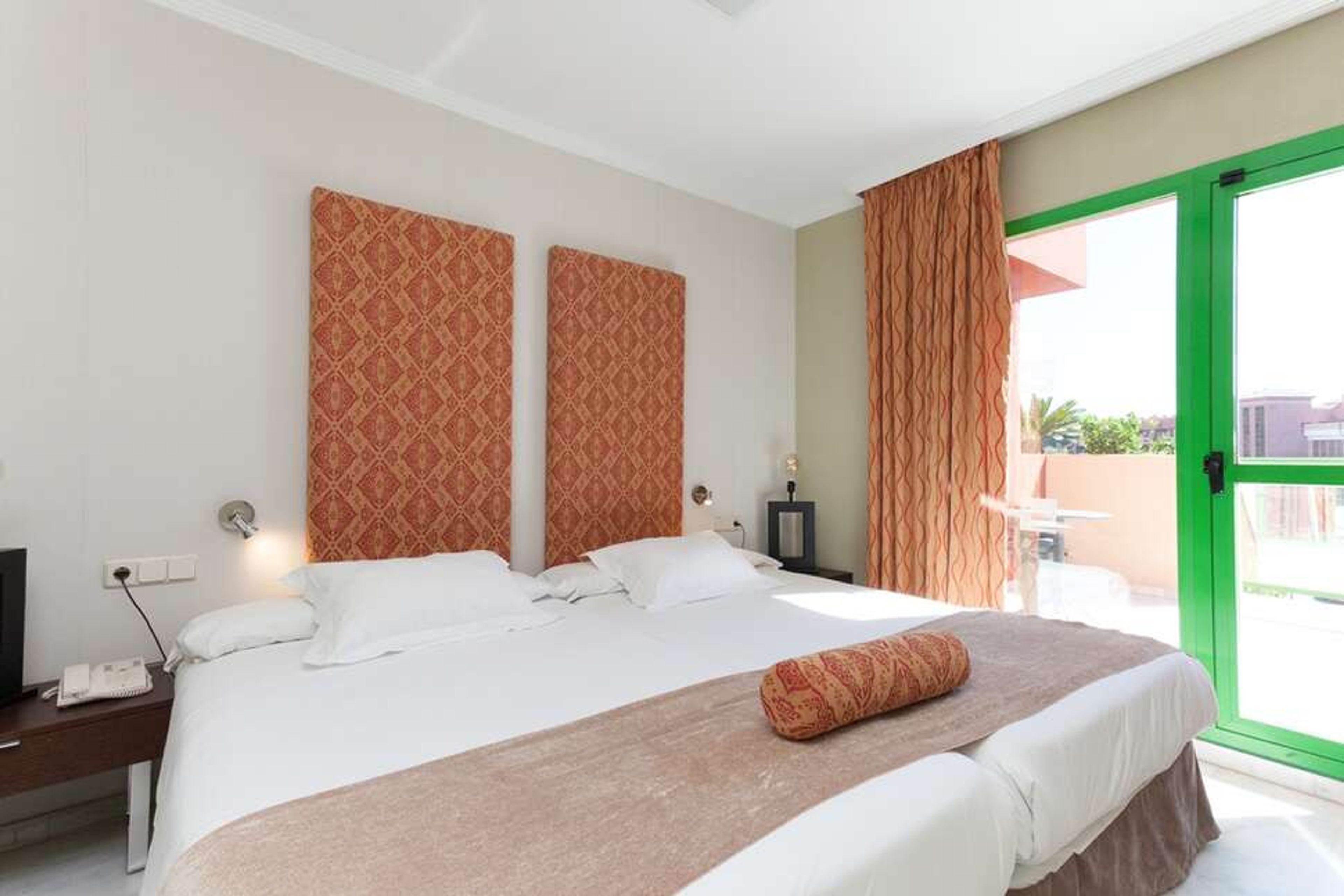 Holiday World RIWO Hotel foto 3