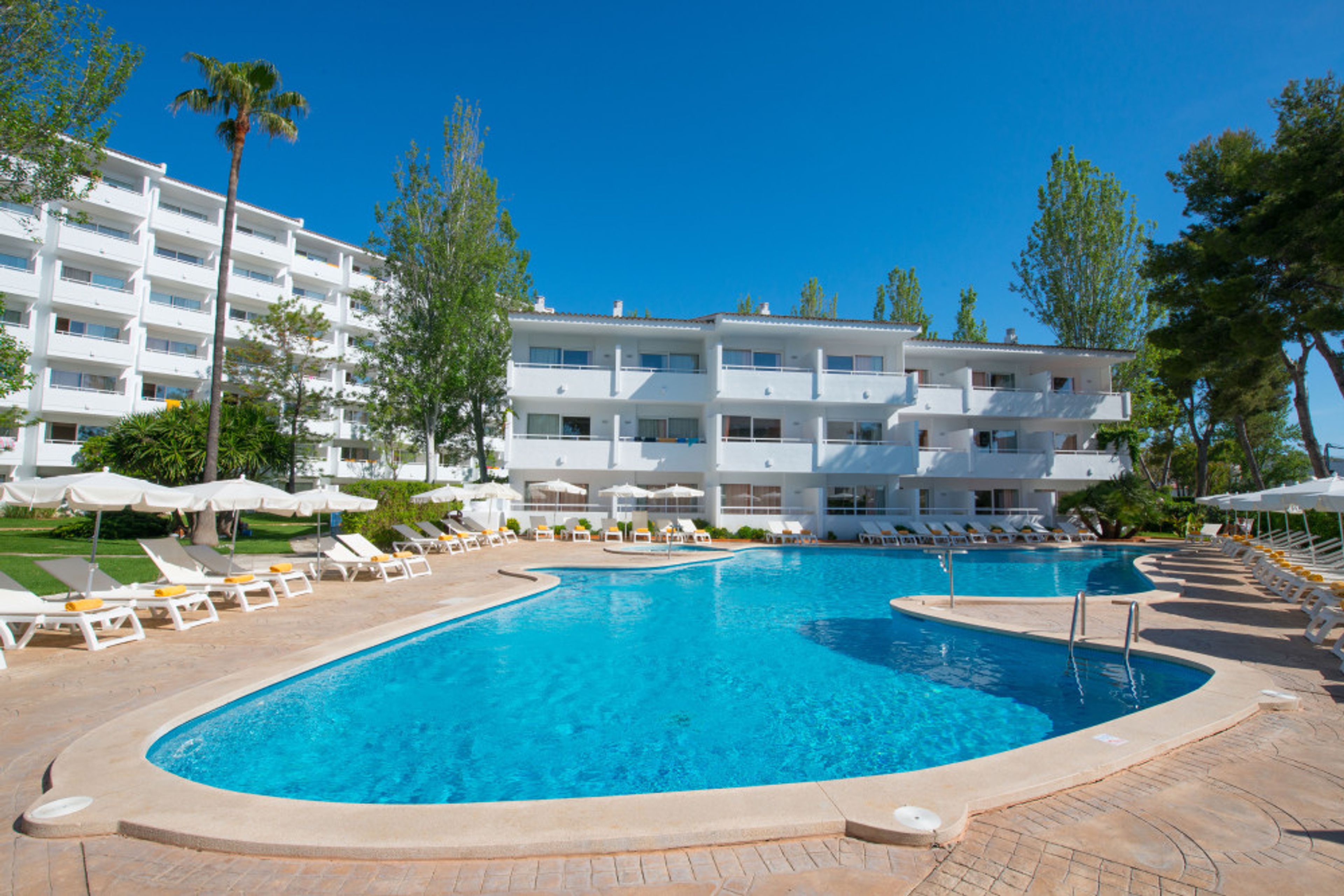 Iberostar Waves Ciudad Blanca