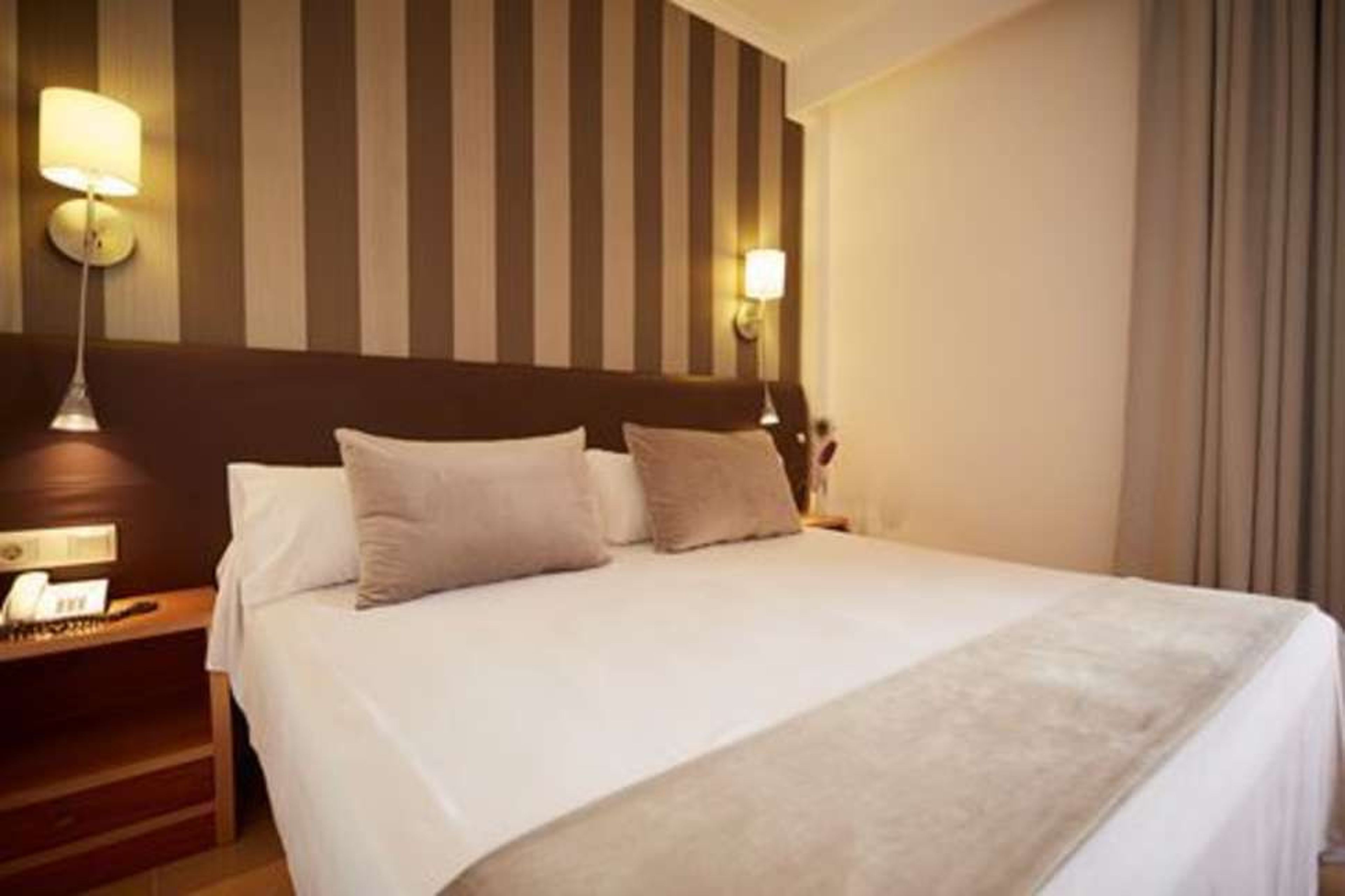 Invisa La Cala foto 3