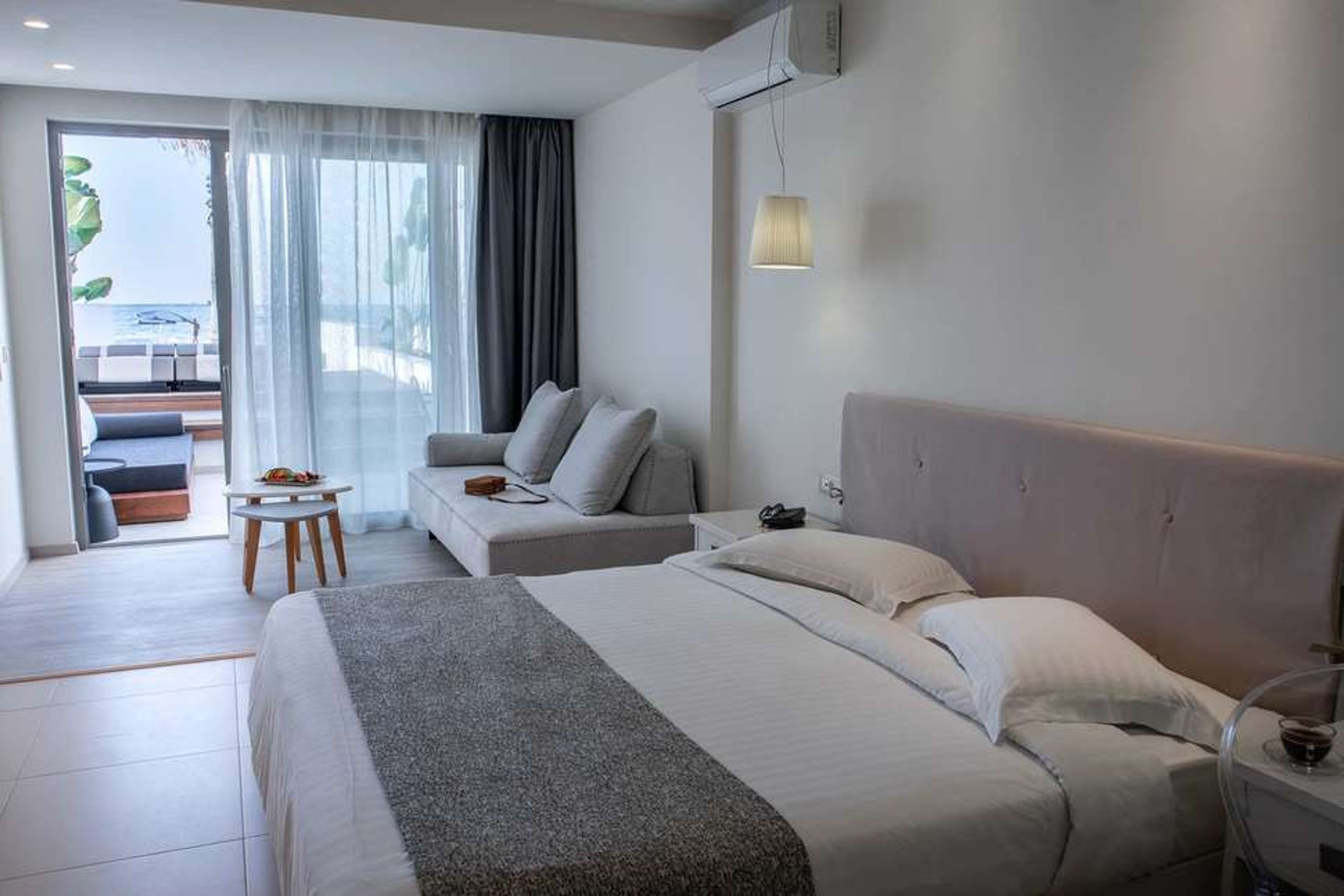 Iperion Beach foto 4