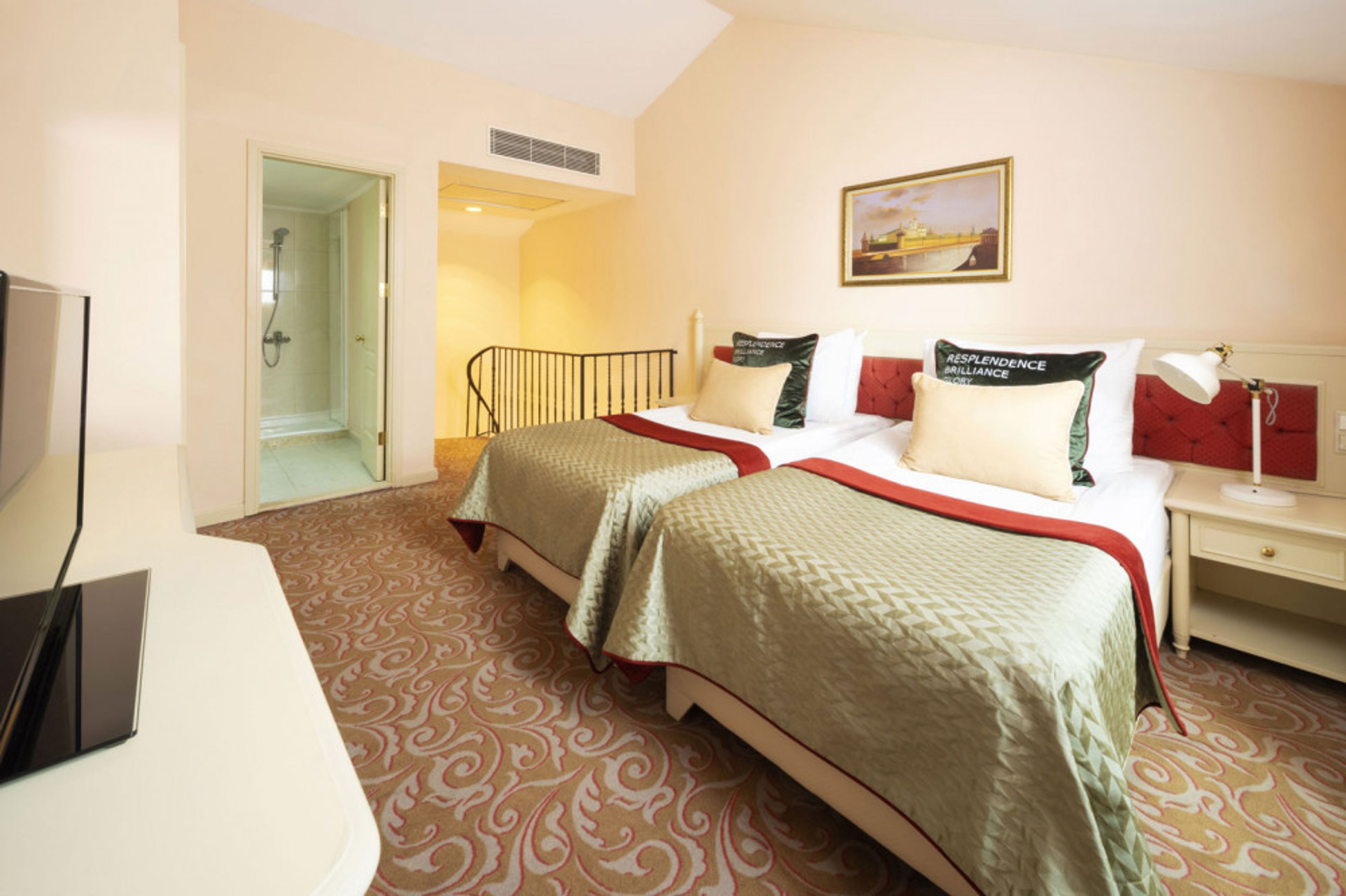 Kremlin Palace foto 3