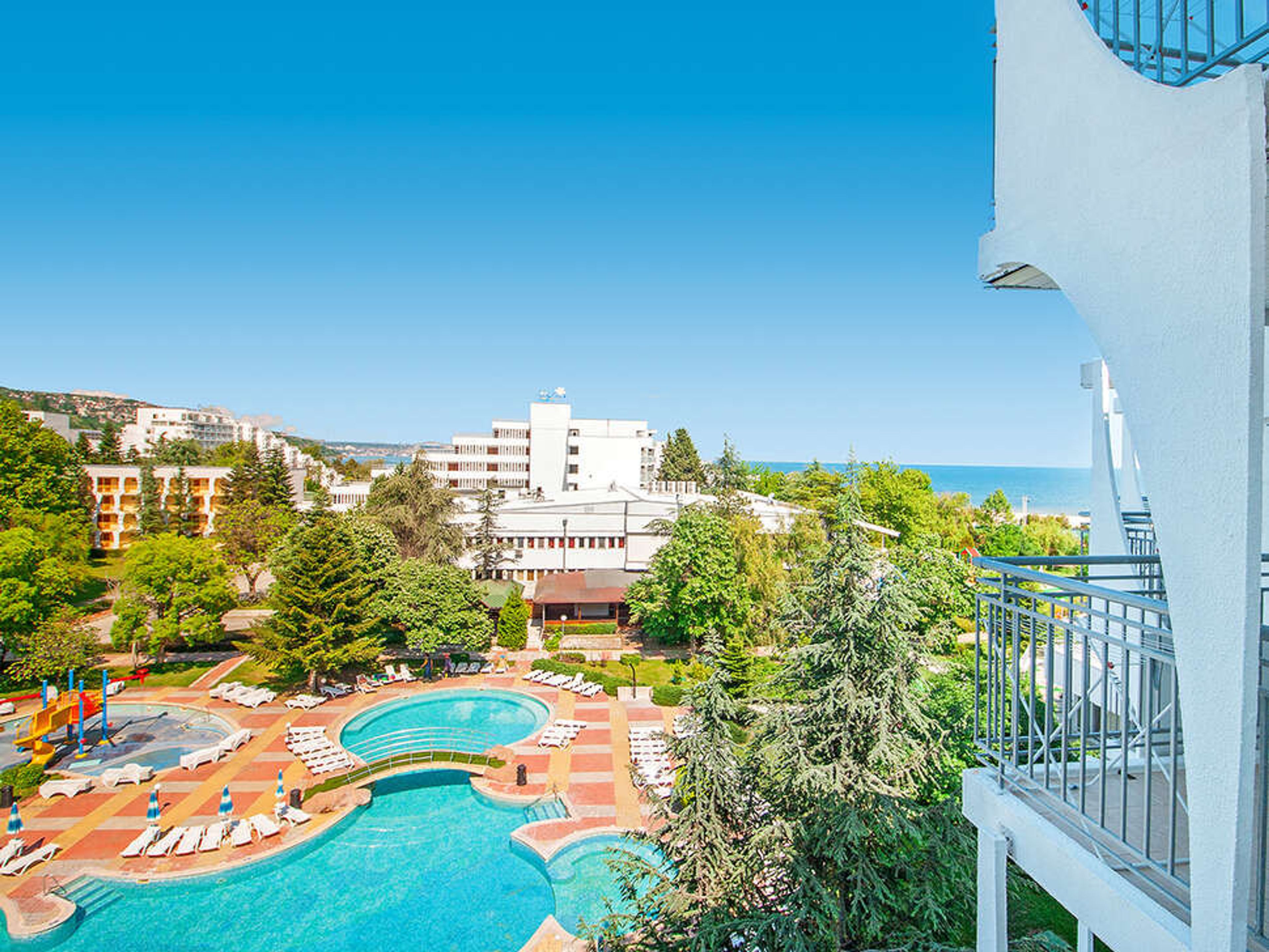 Laguna Garden foto 2