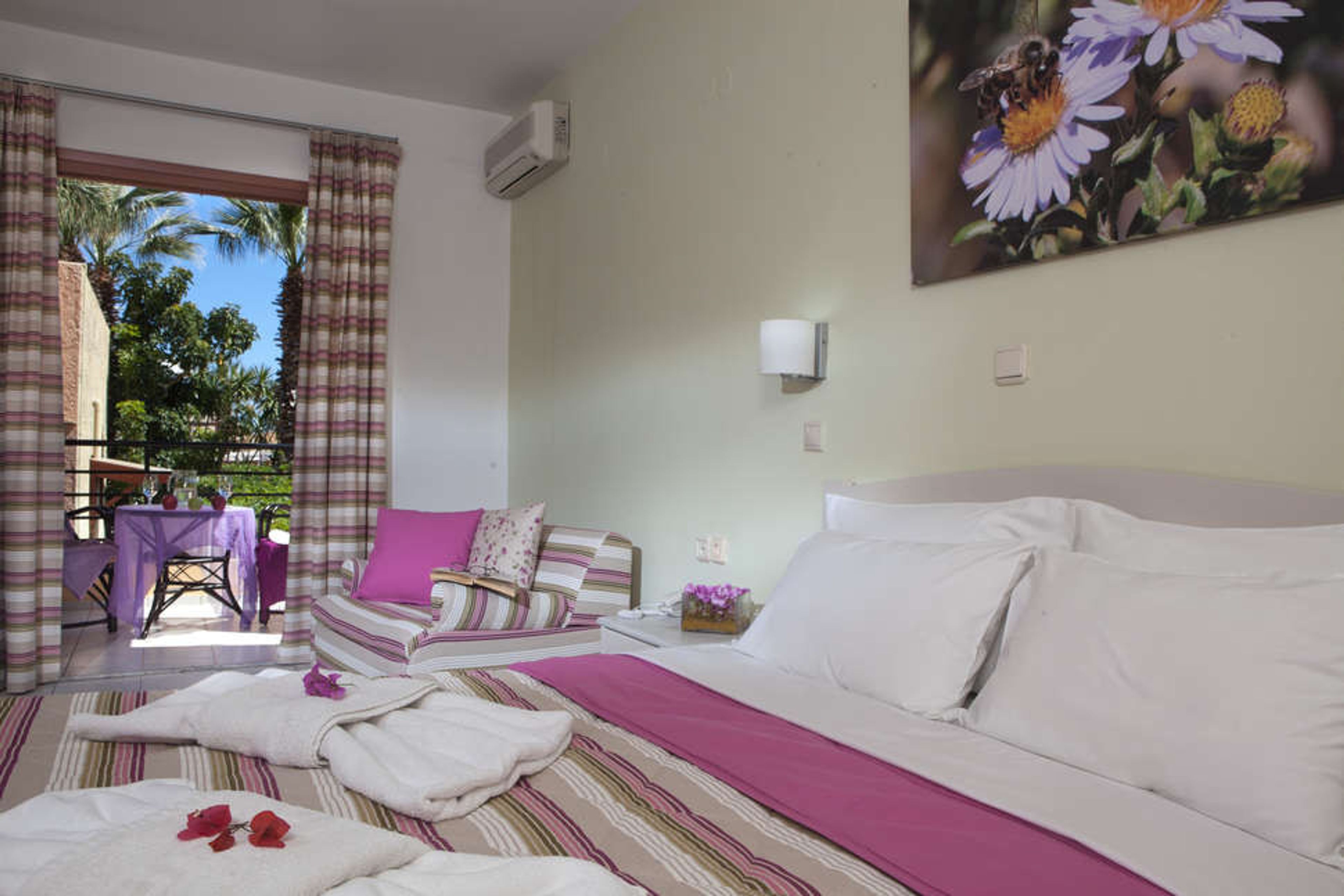 Latania Studios & Appartementen foto 3