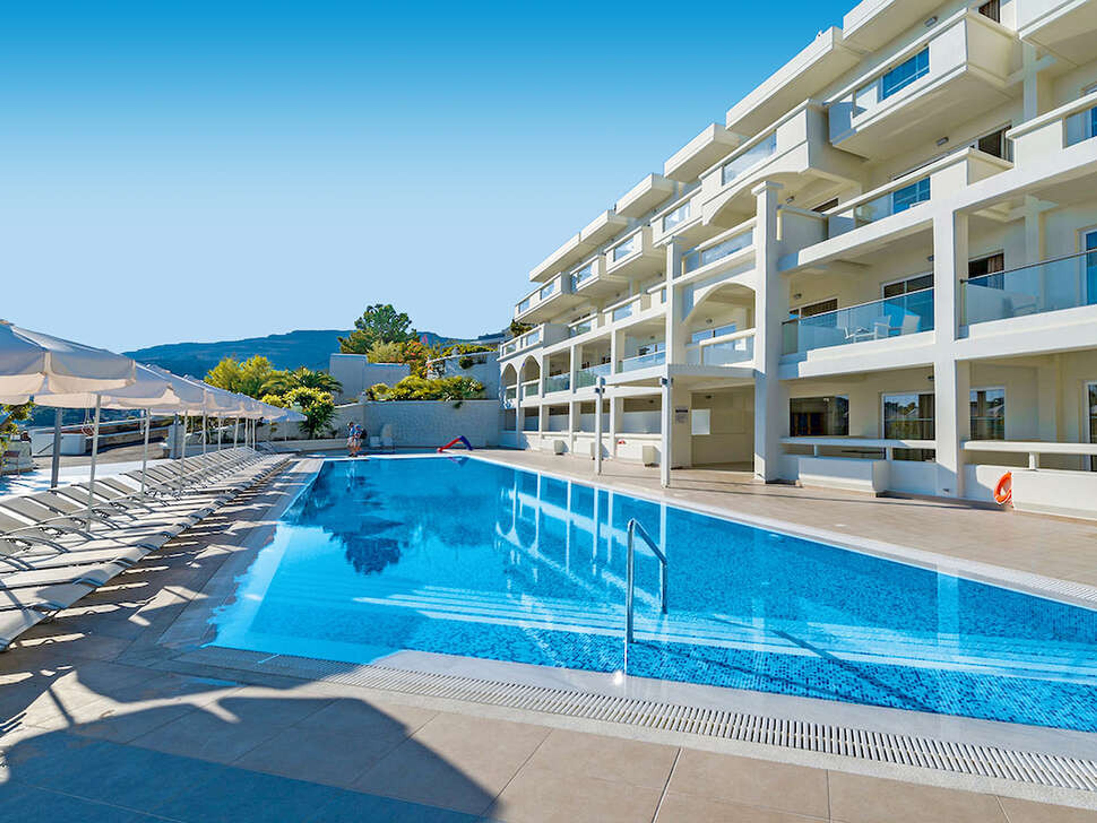 Lindos White en Suites