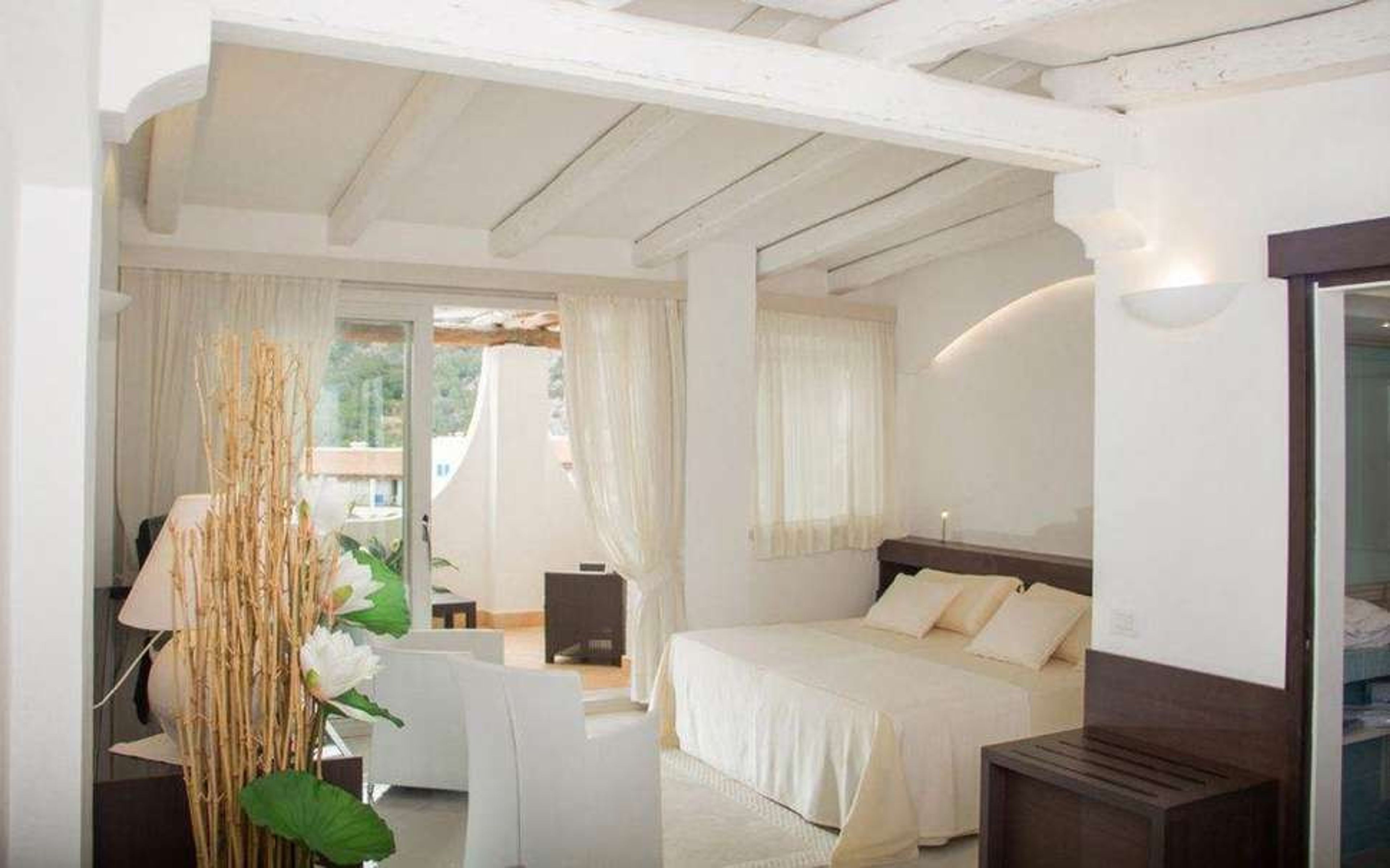 Punta Est Baja Sardinia foto 3