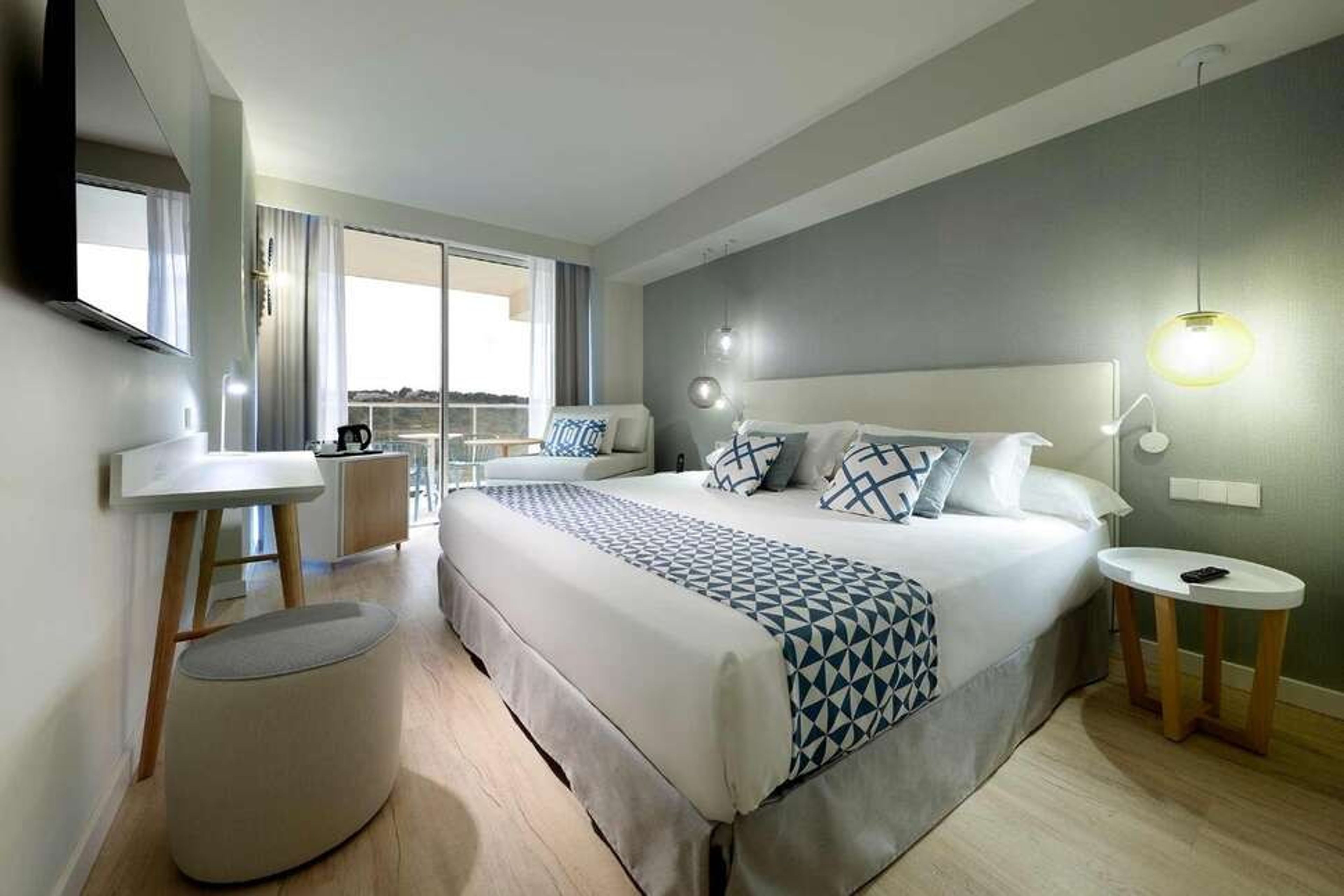 Palladium Menorca foto 2