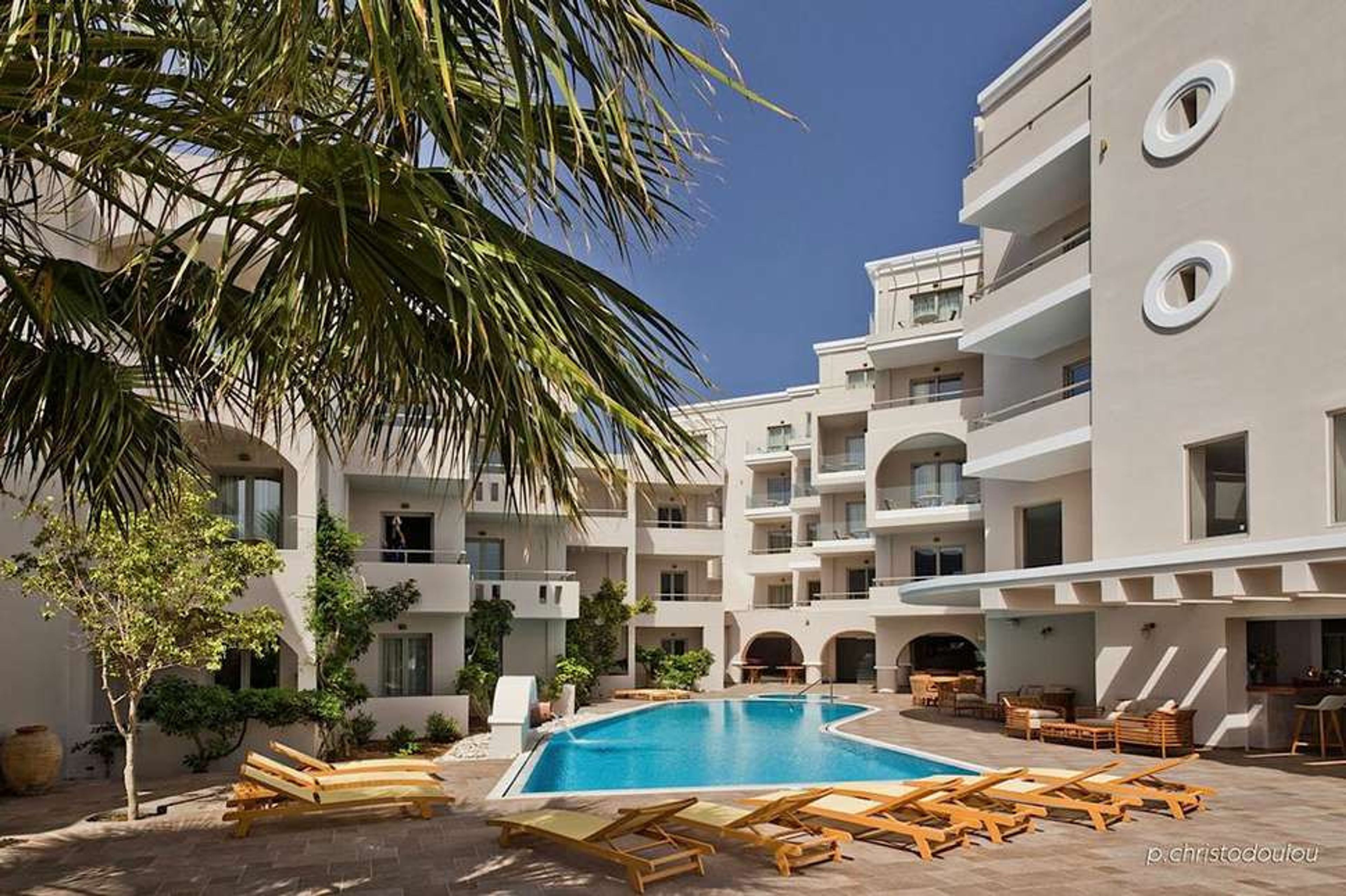 Parasol Luxury Suites foto 1