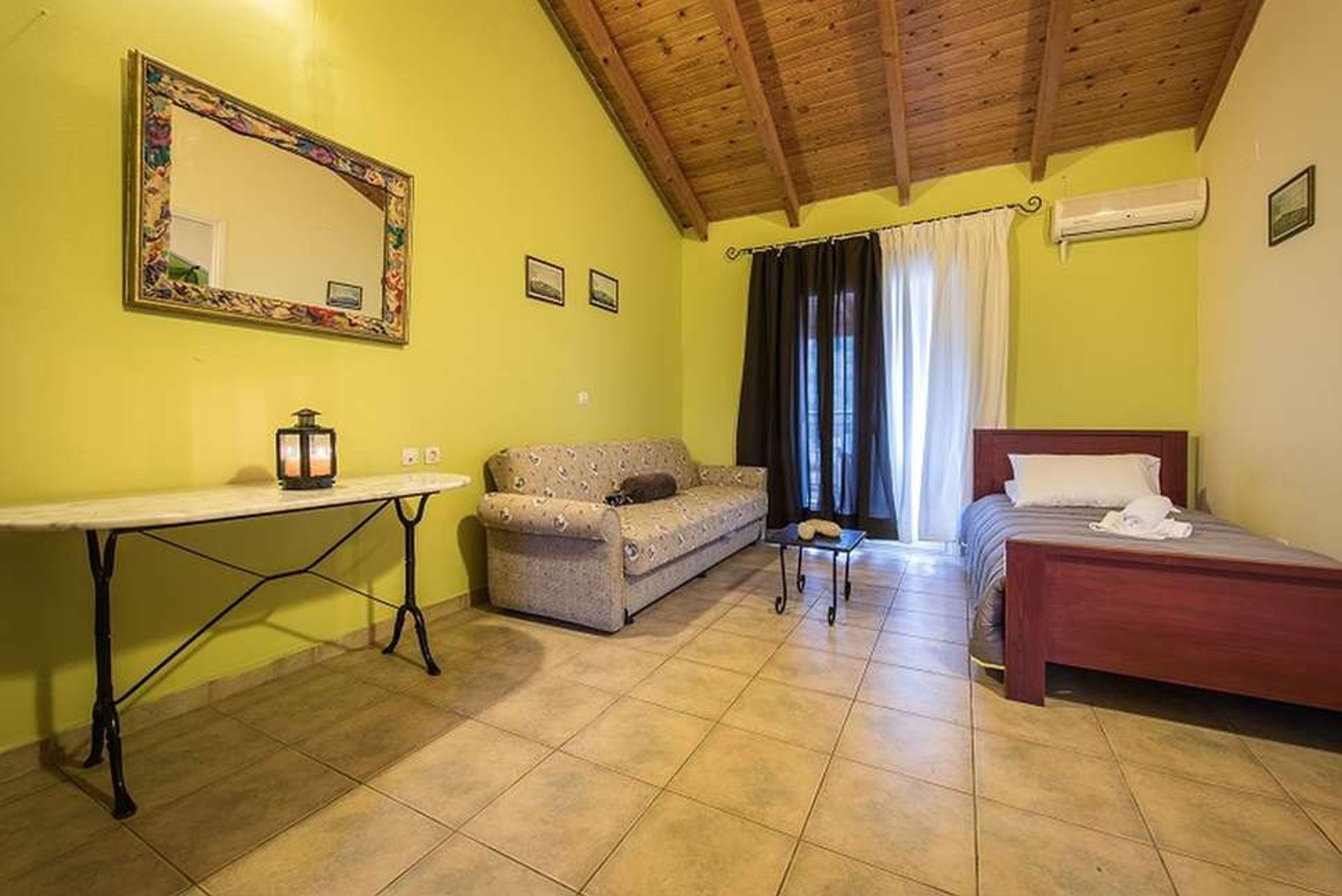 Pension Porto Tsi Ostrias foto 3