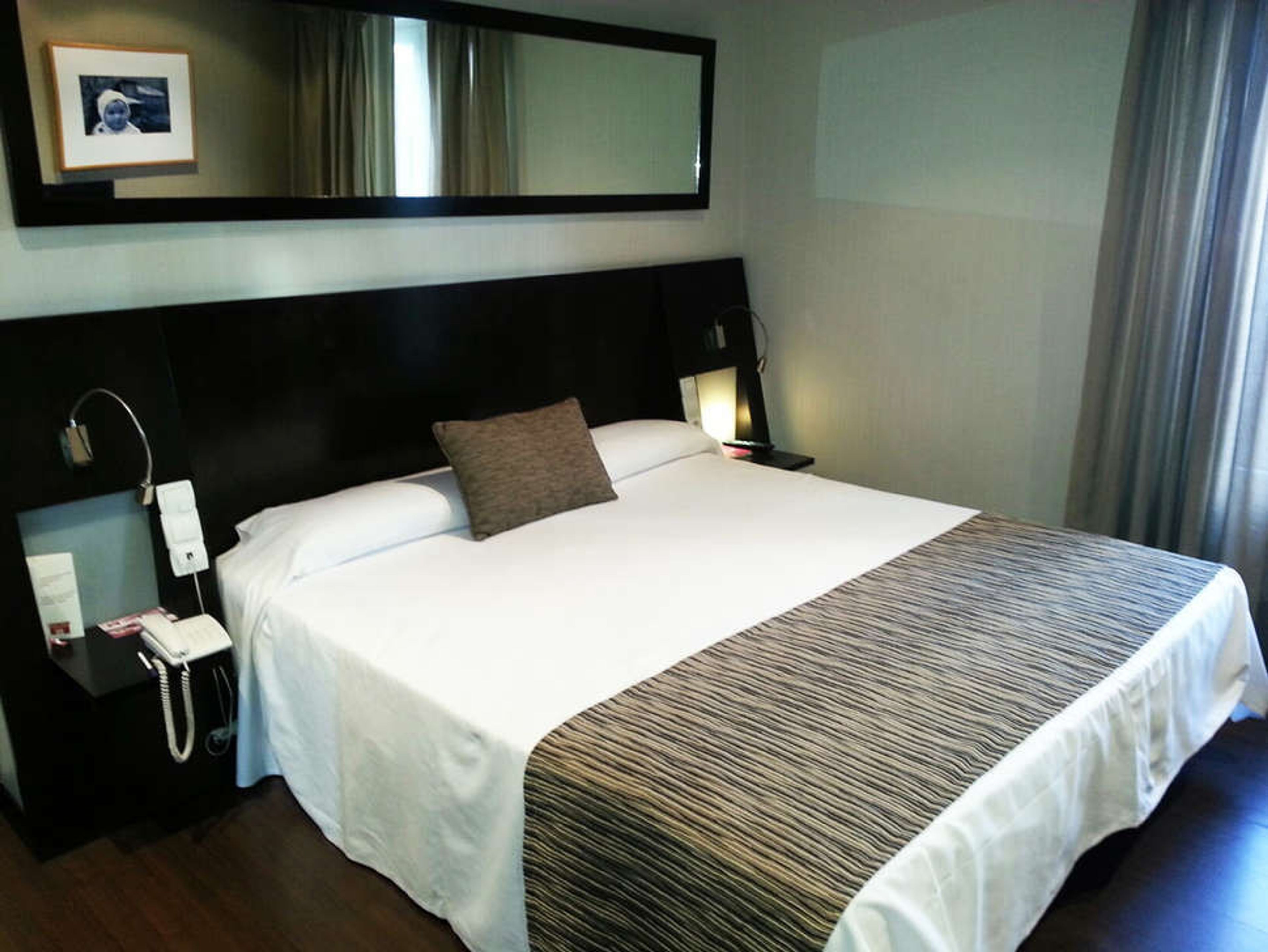 Petit Palace Plaza de la Reina