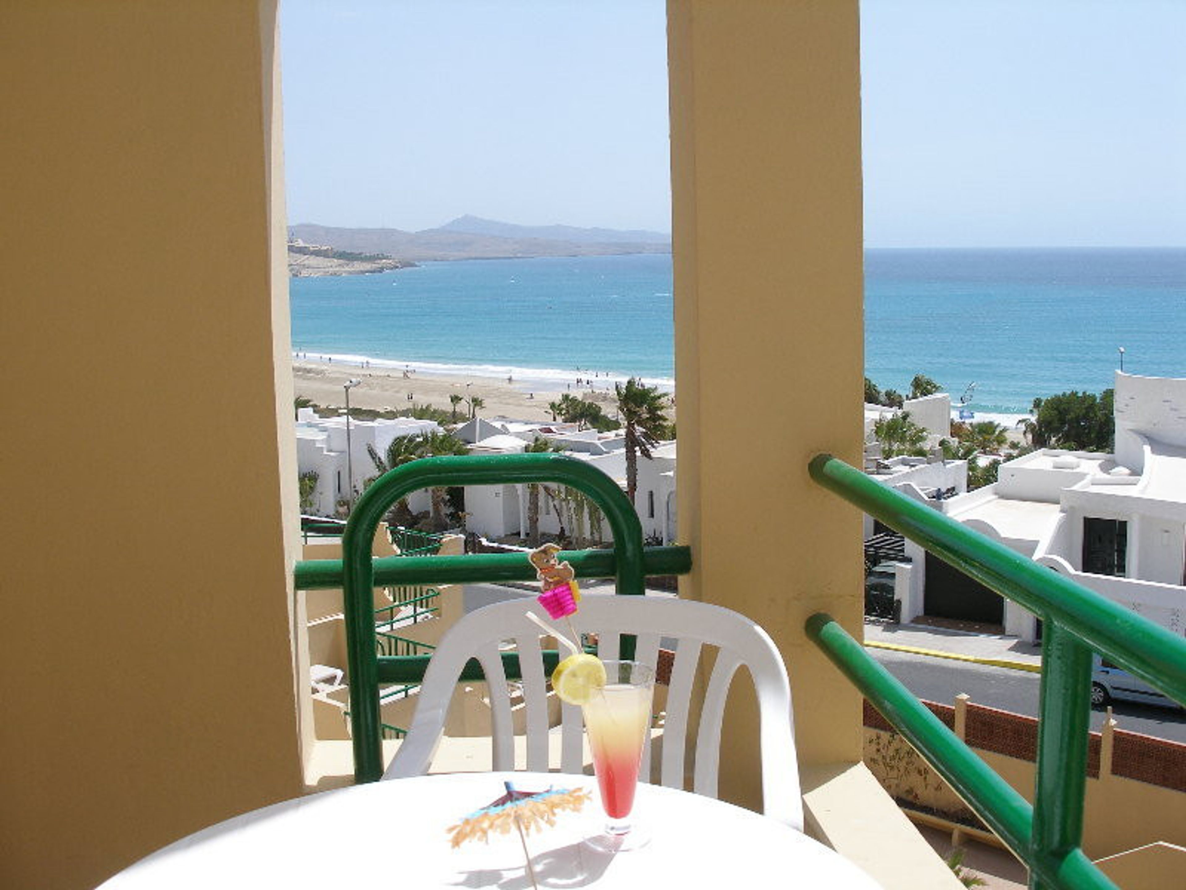 R2 Higos Beach Apartments foto 2