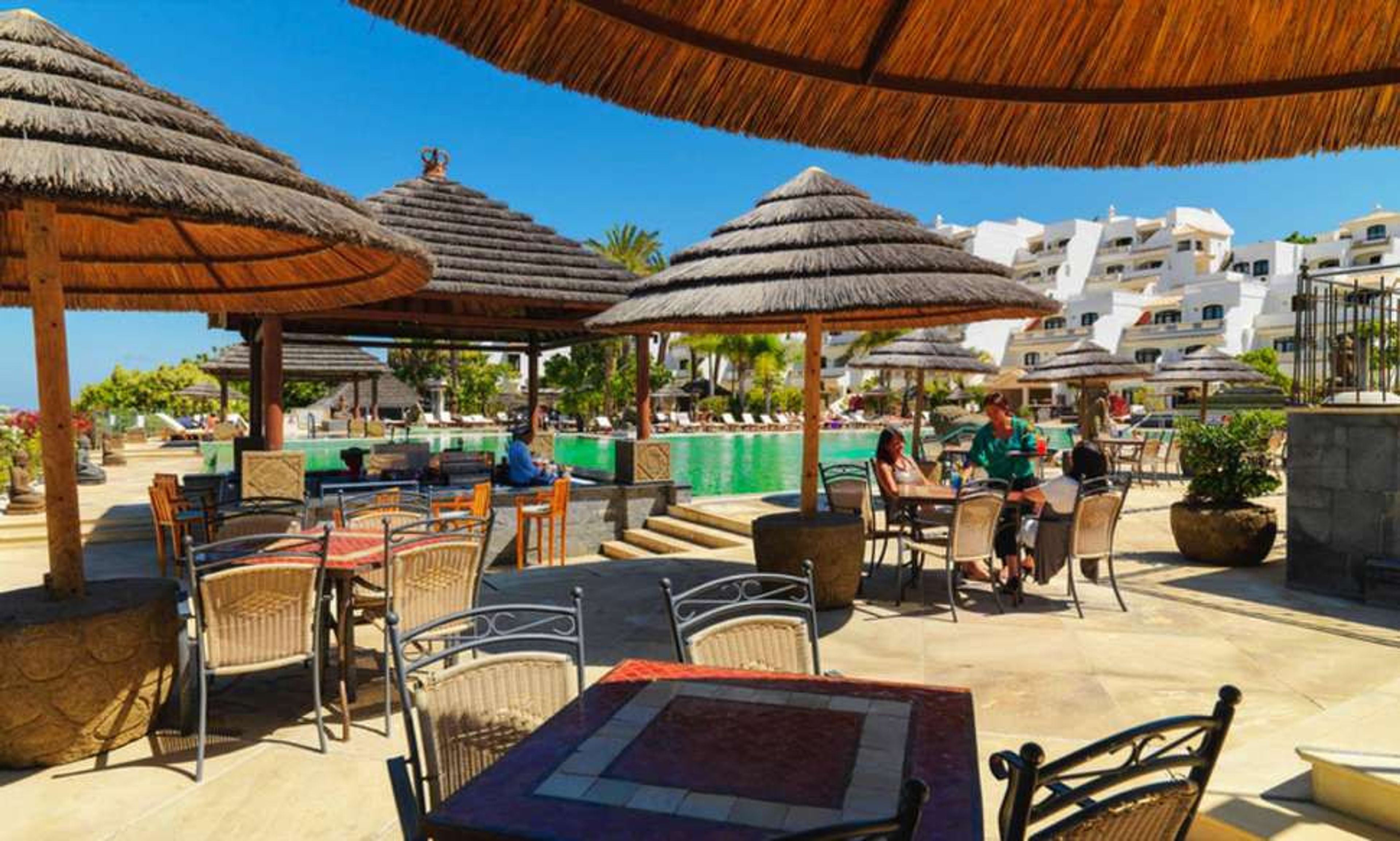 Regency Country Club Appartementen & Suites