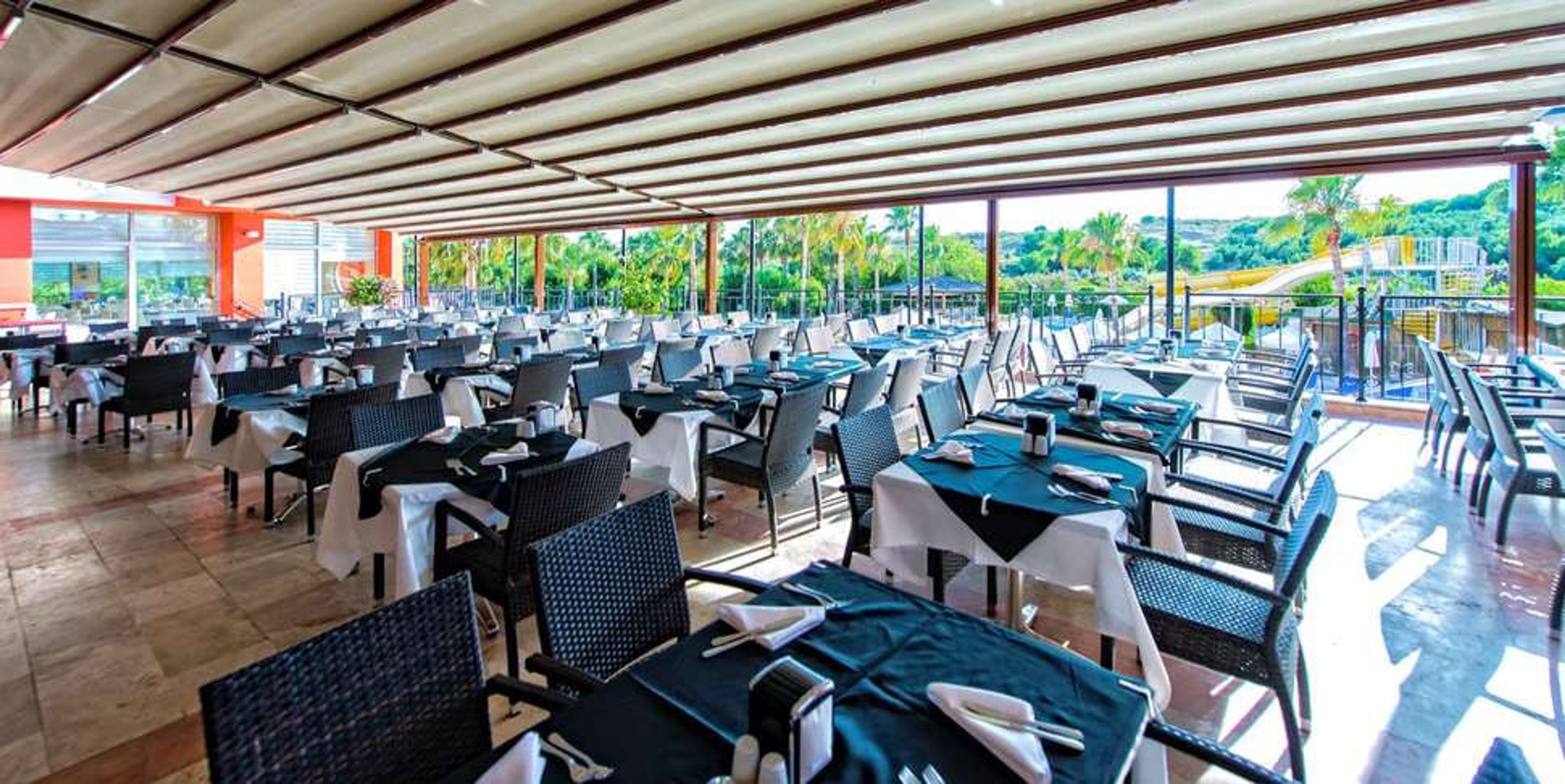 Royal Atlantis Beach foto 3