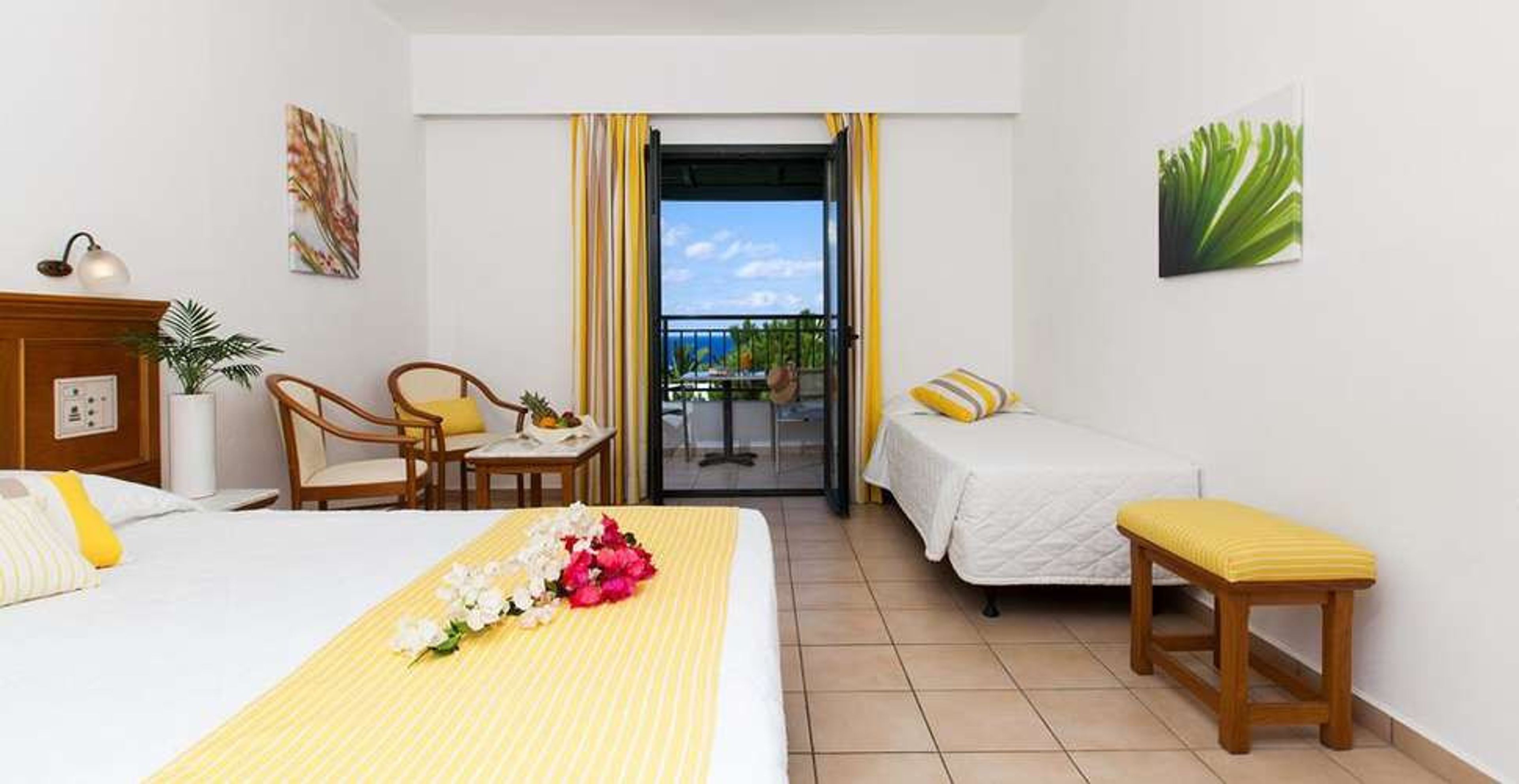 Suneo Chrissi Amoudia foto 4