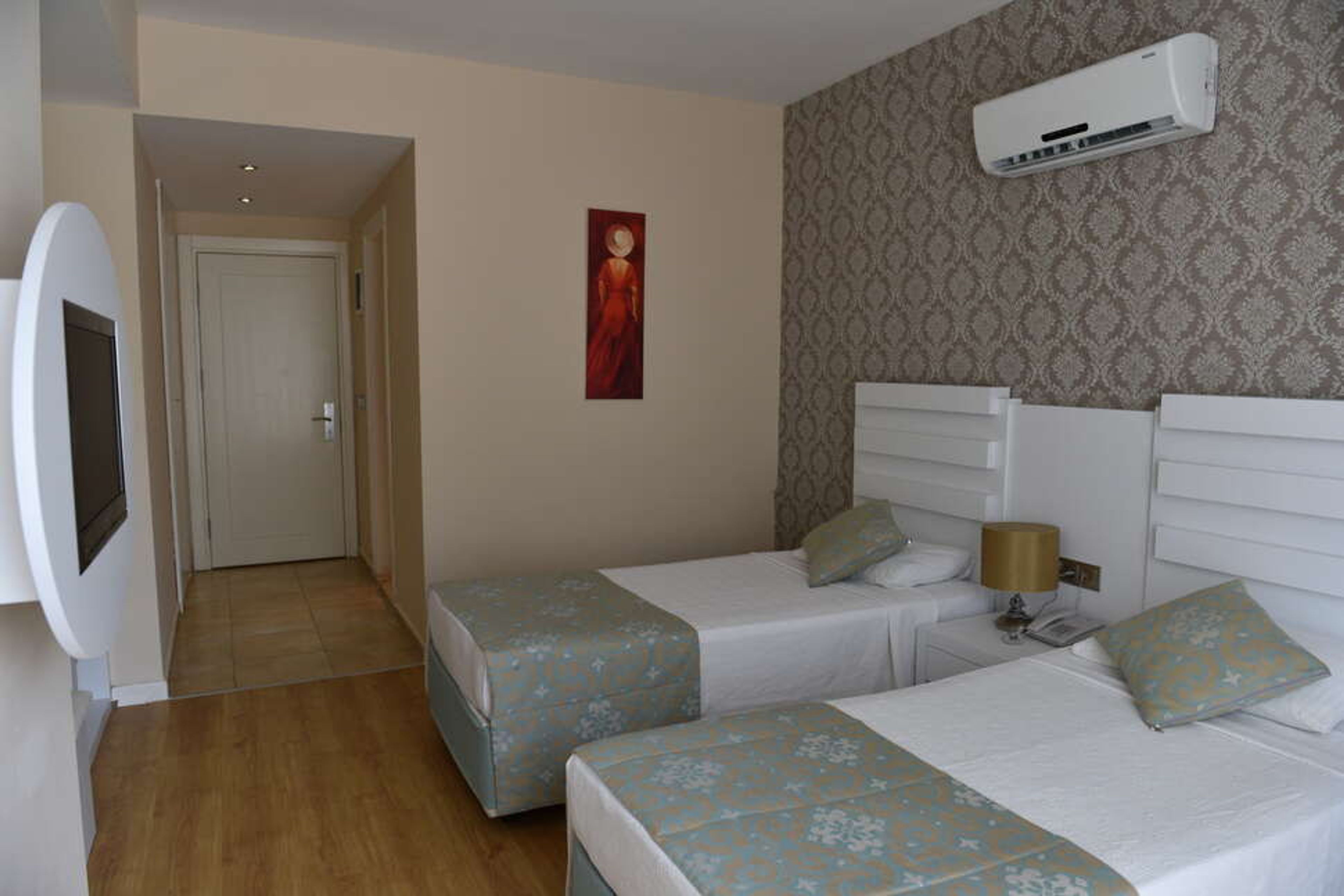 Sahra Su Holiday Village & Spa