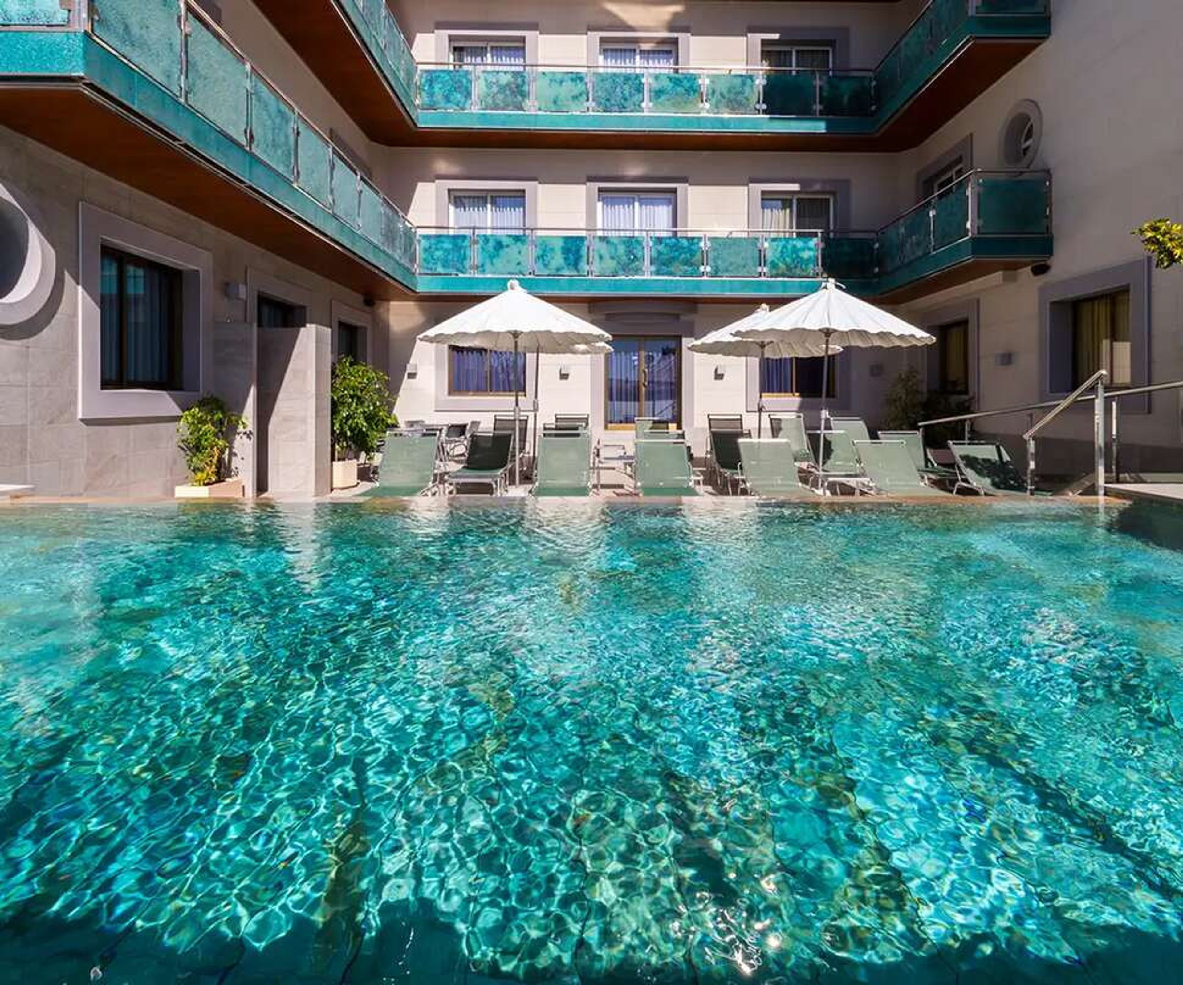 Sant Jordi Boutique Hotel
