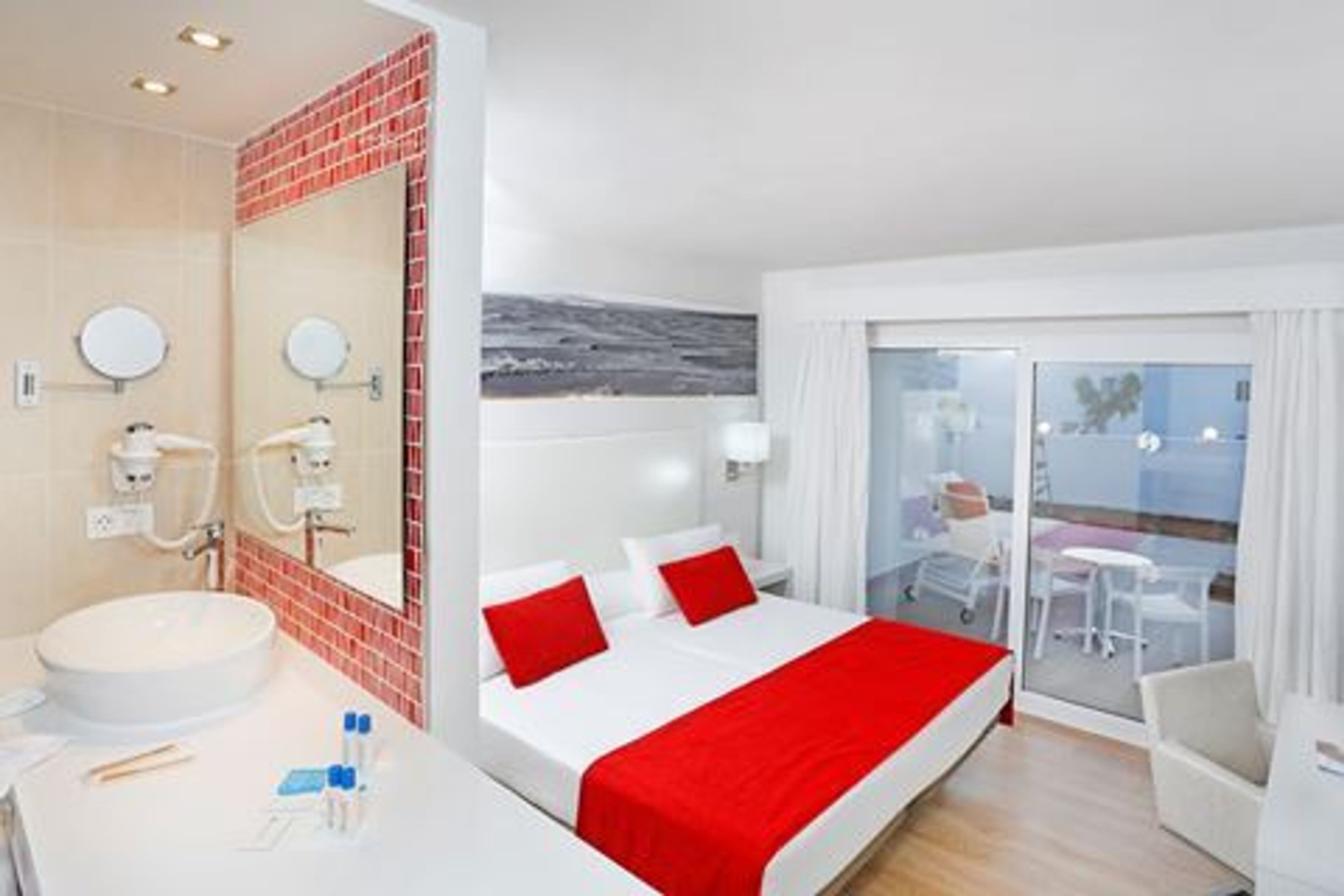 SENTIDO Aequora Lanzarote Suites foto 1