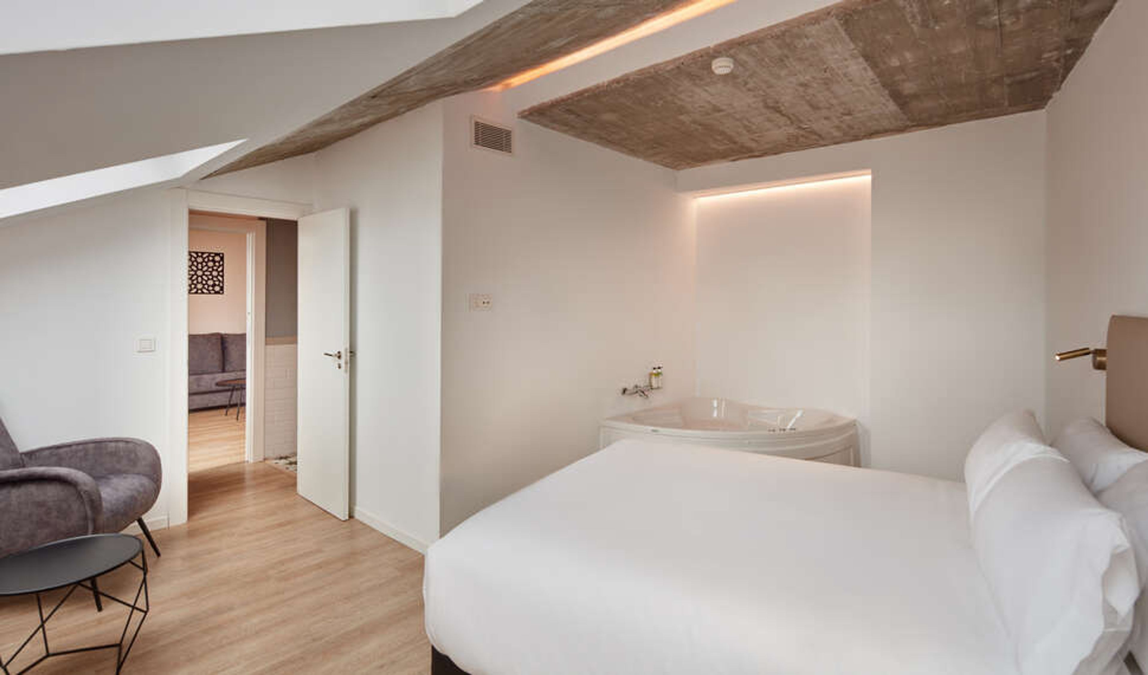 Sercotel Granada Suites foto 4