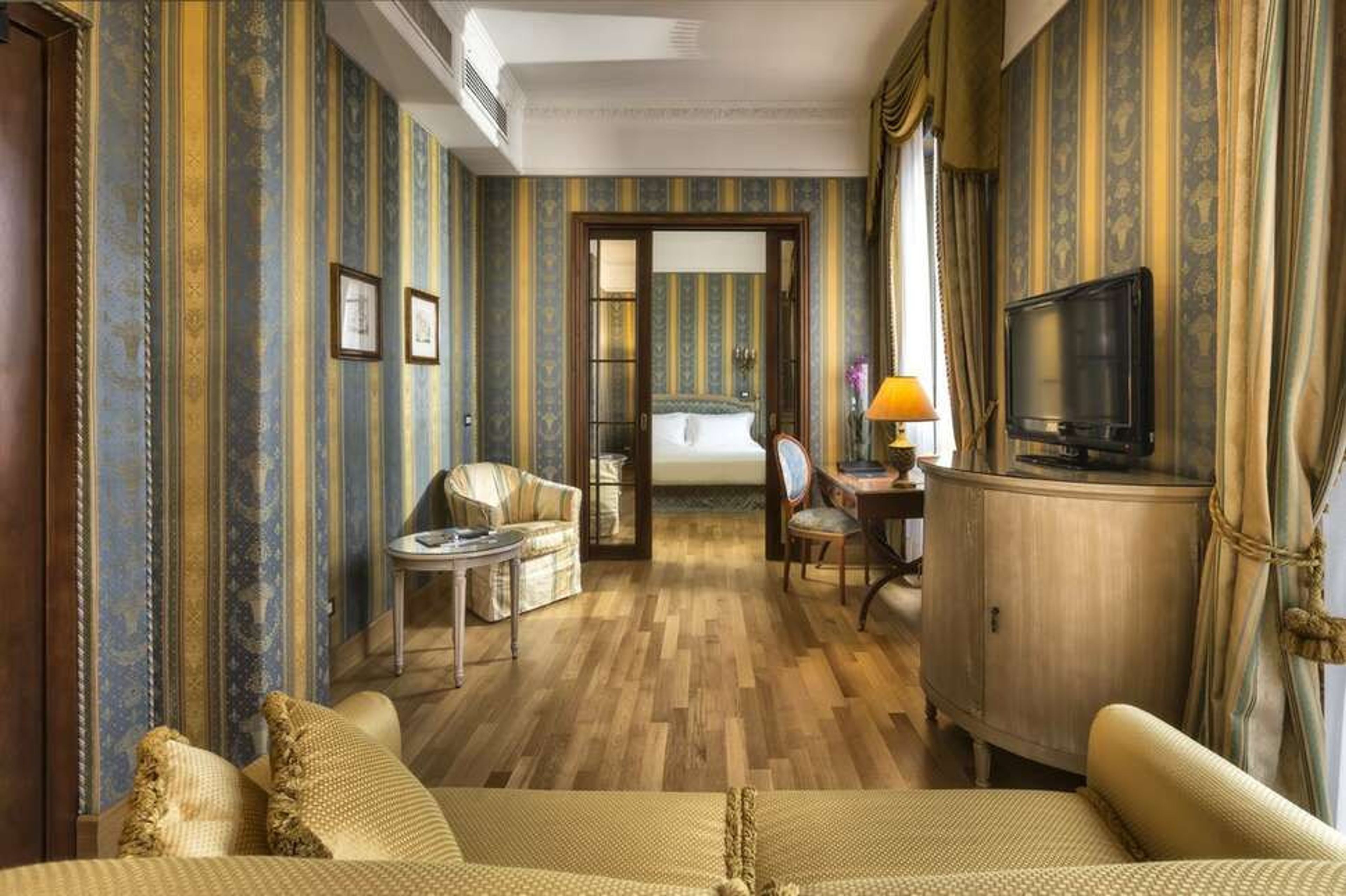 Sina de la Ville foto 3