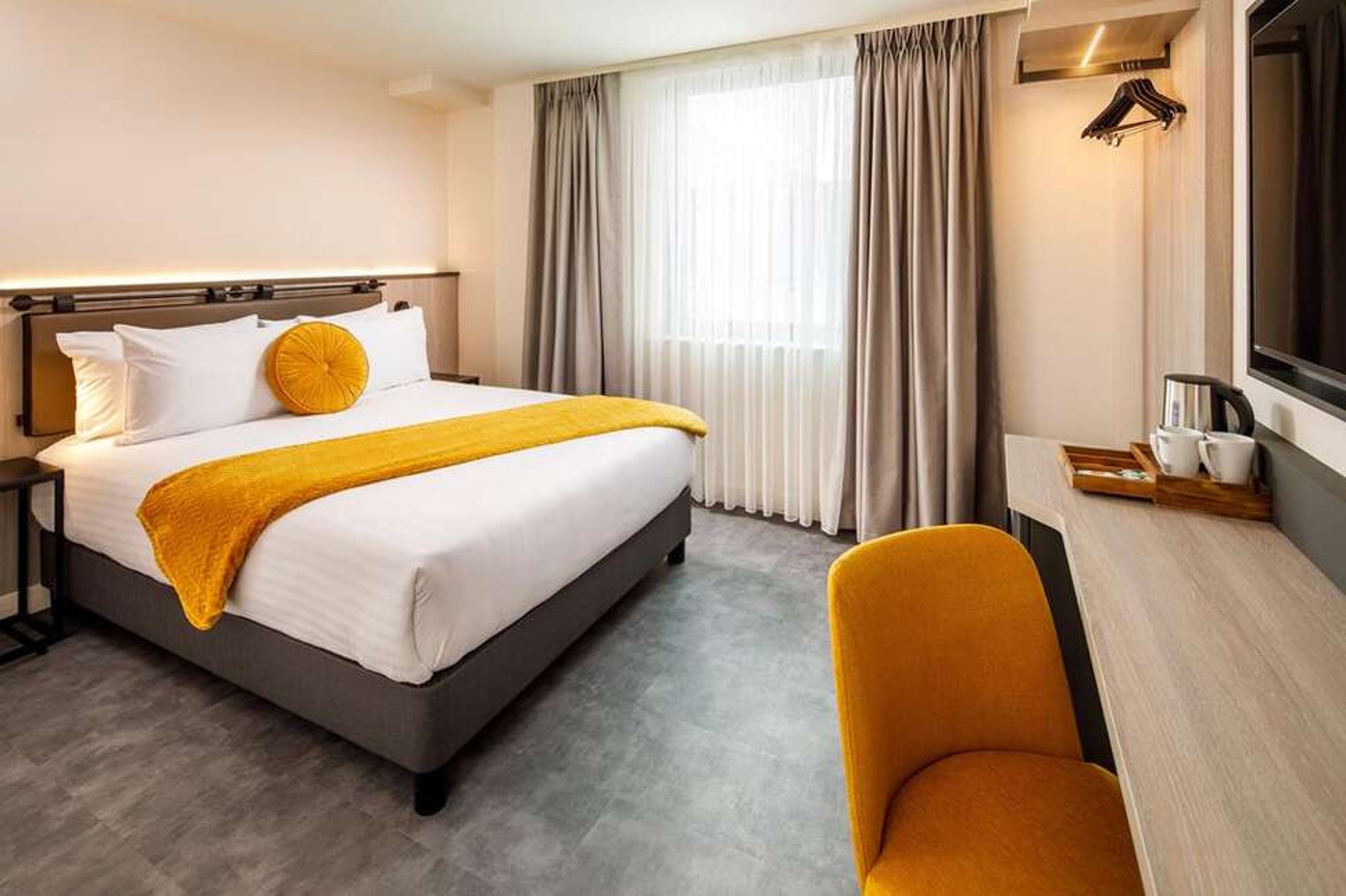 Southgate Hotel London