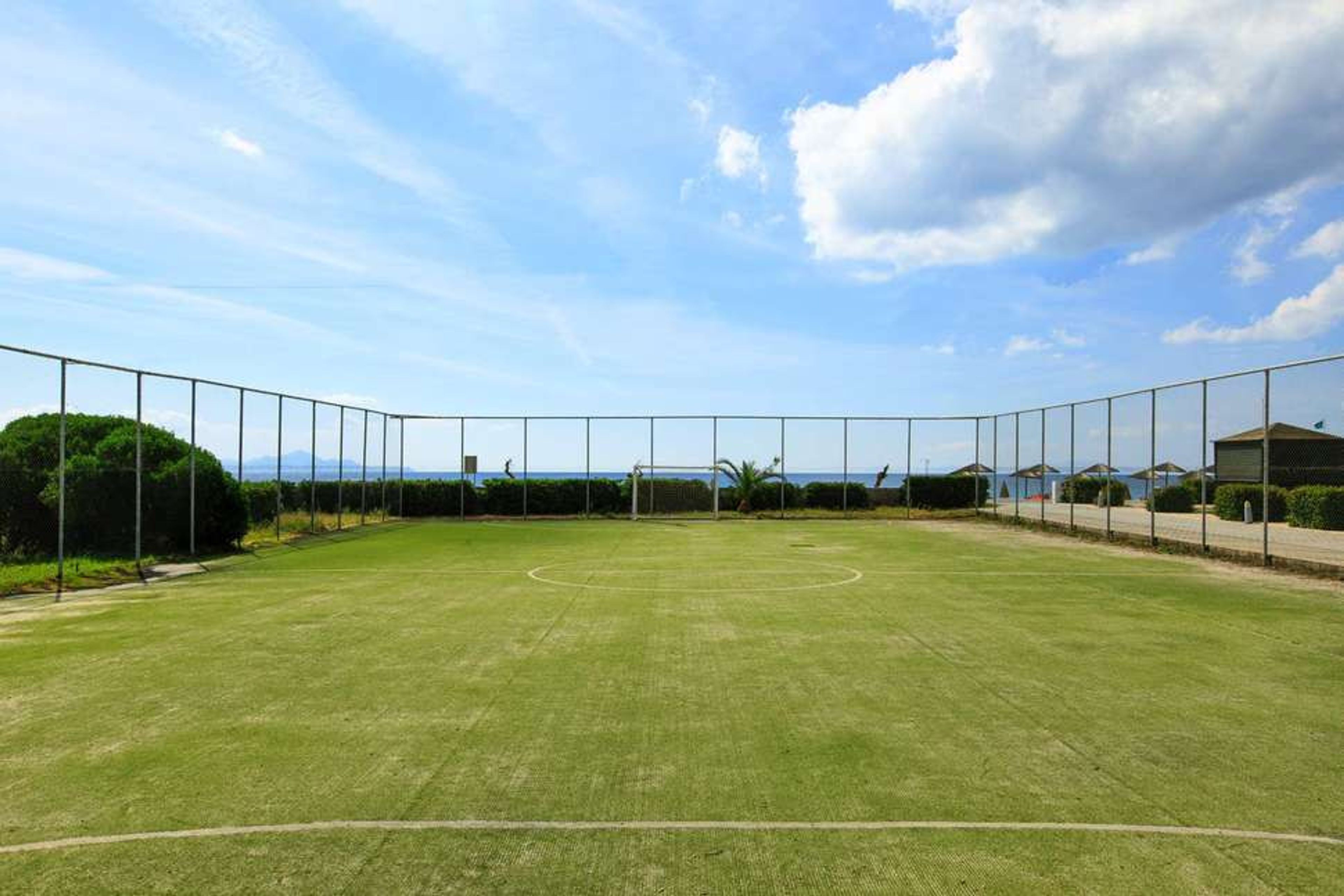 Sovereign Beach foto 1