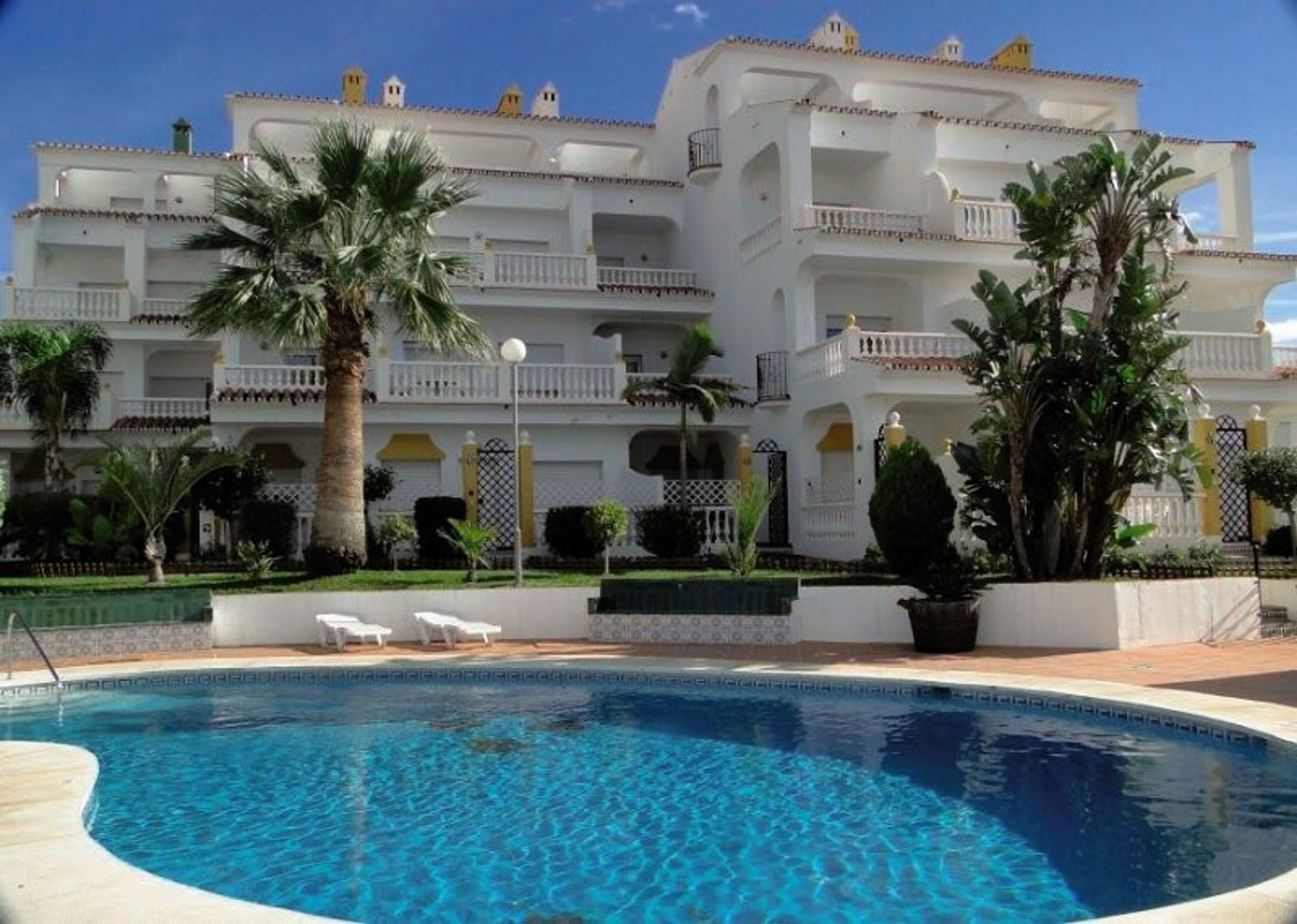 Turisticos Las Rosas de Capistrano