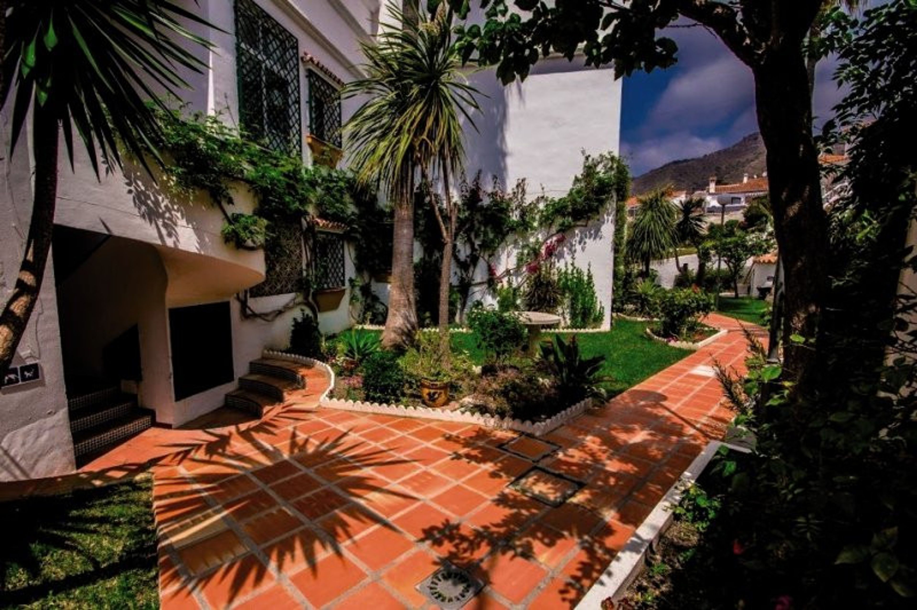 Turisticos Las Rosas de Capistrano foto 4