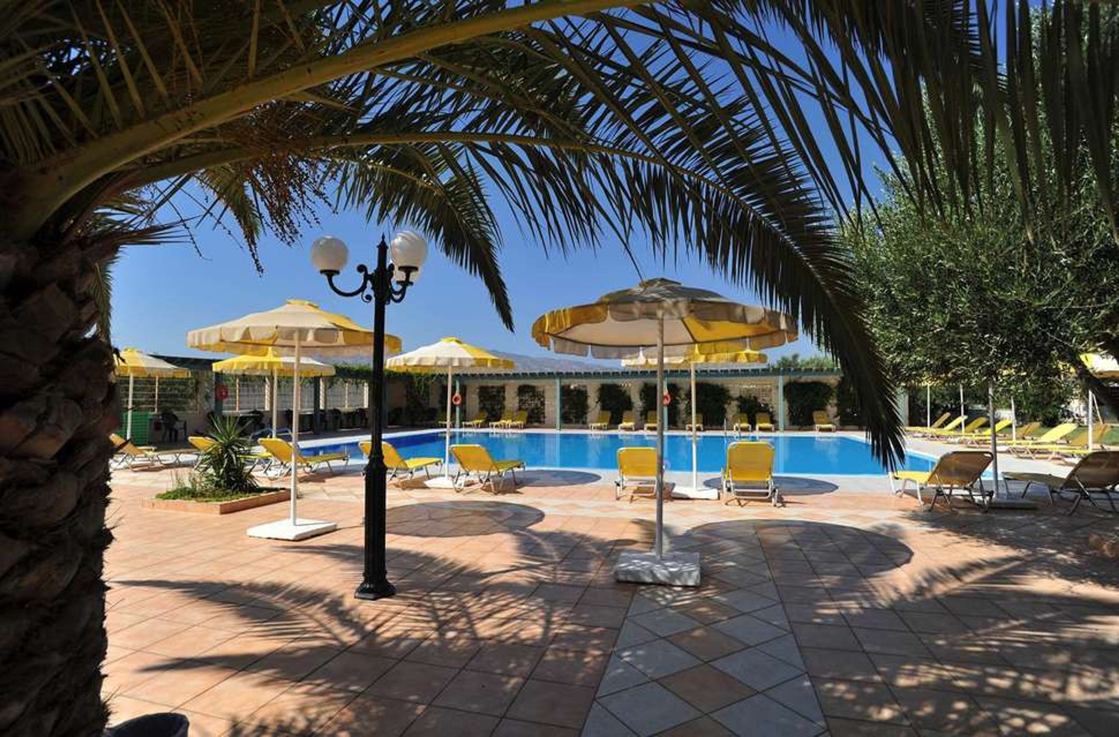 Tylissos Beach foto 1