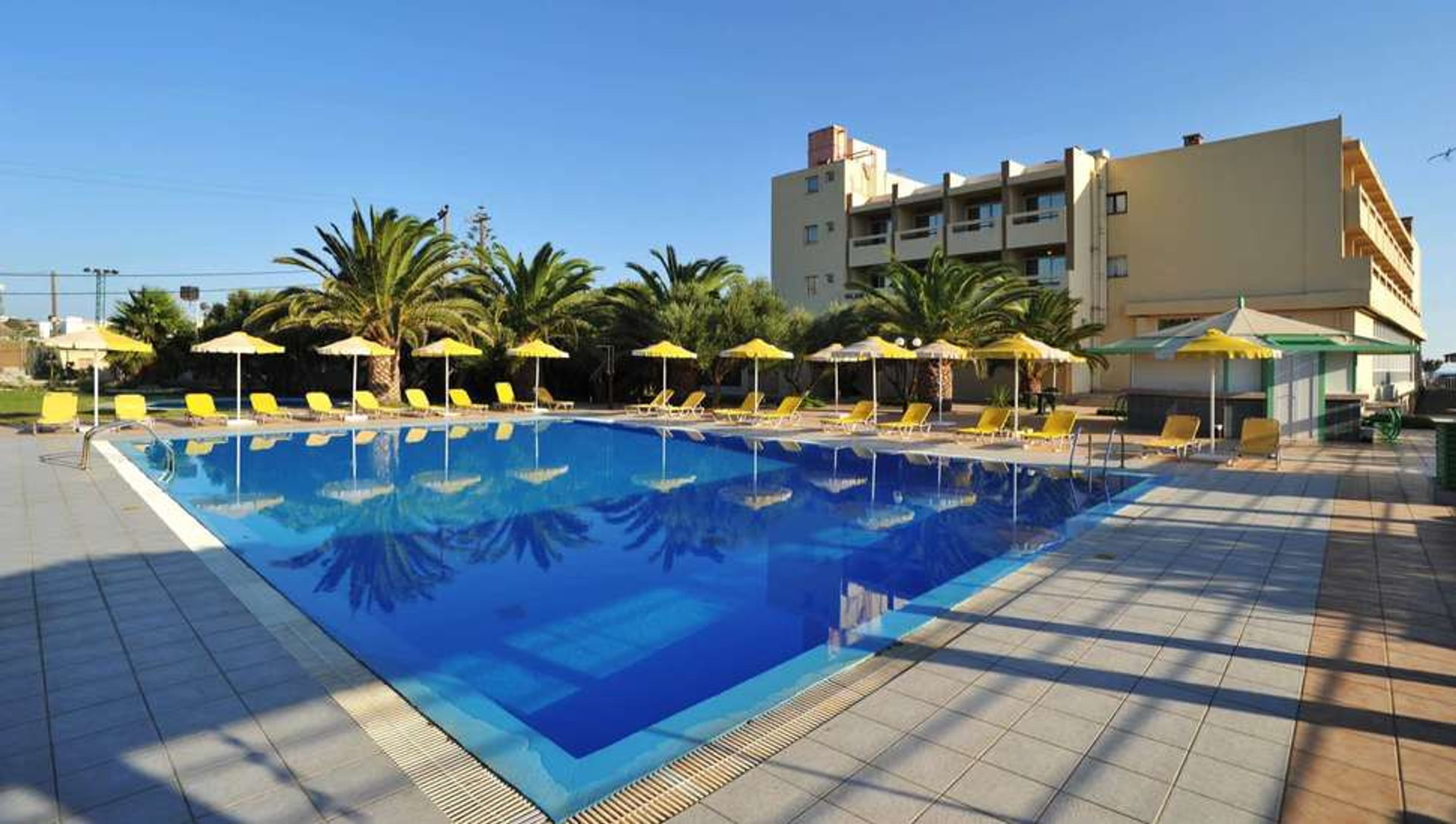 Tylissos Beach foto 2