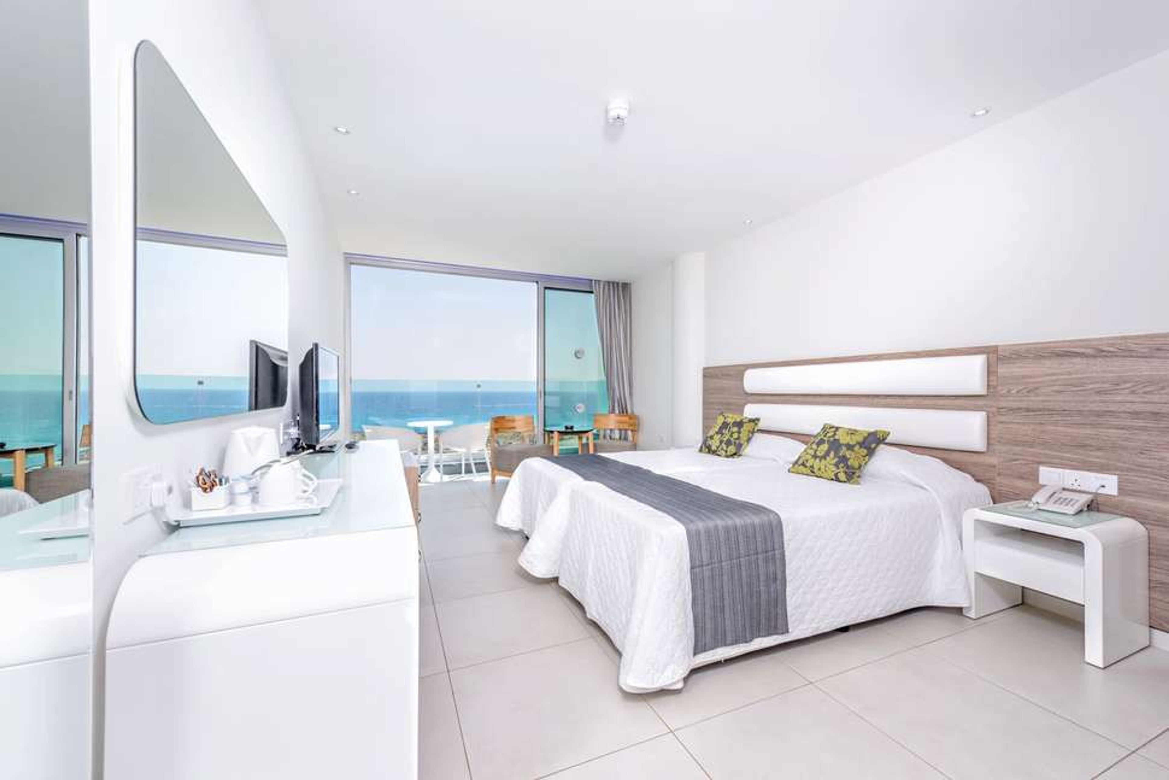 Tasia Maris Sands foto 2