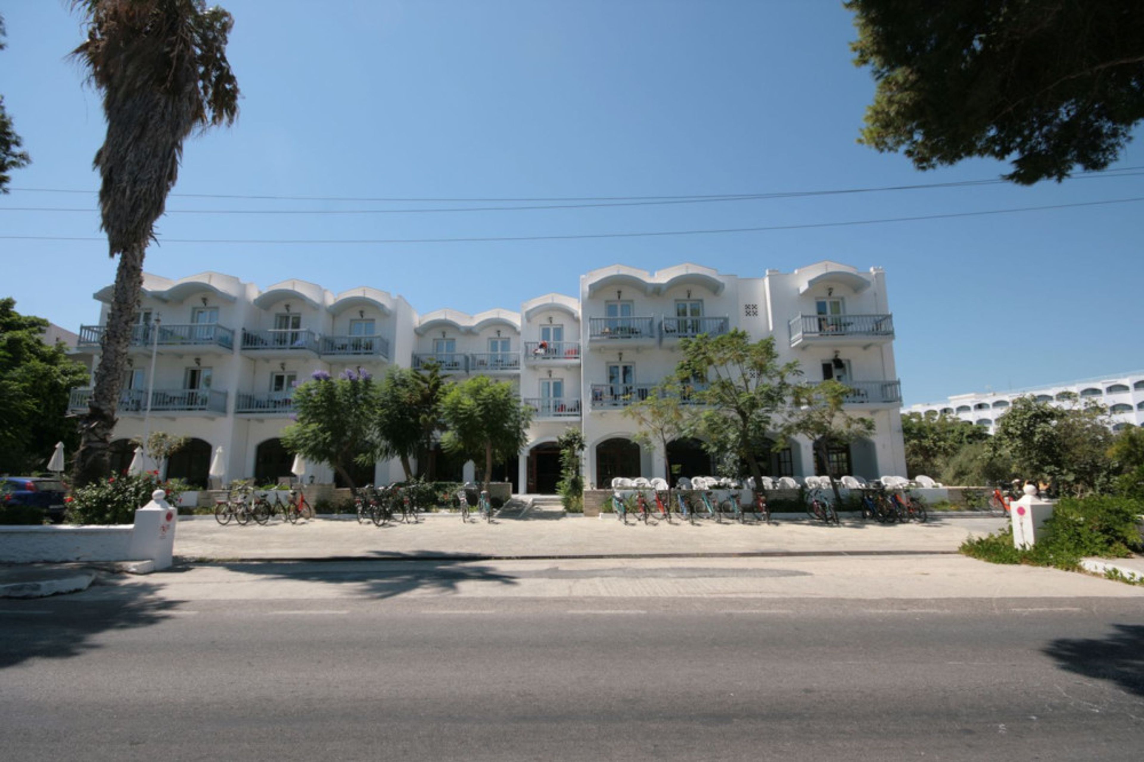 Theodorou Beach foto 2