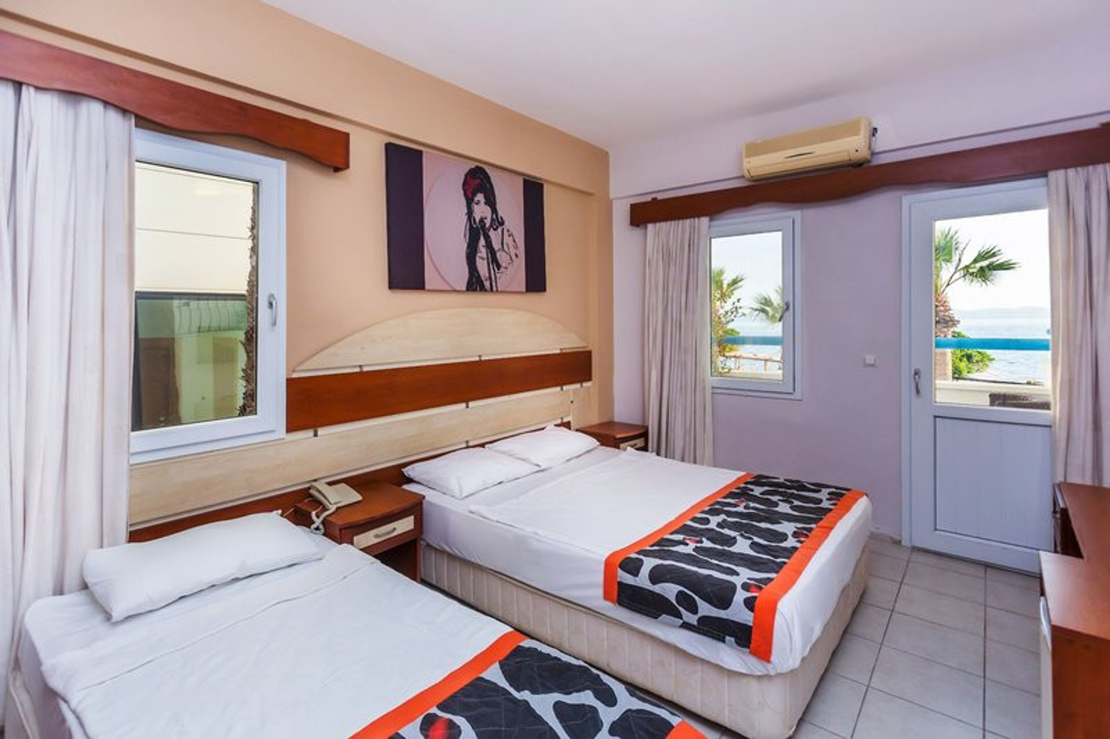 Tiana Moonlight foto 4