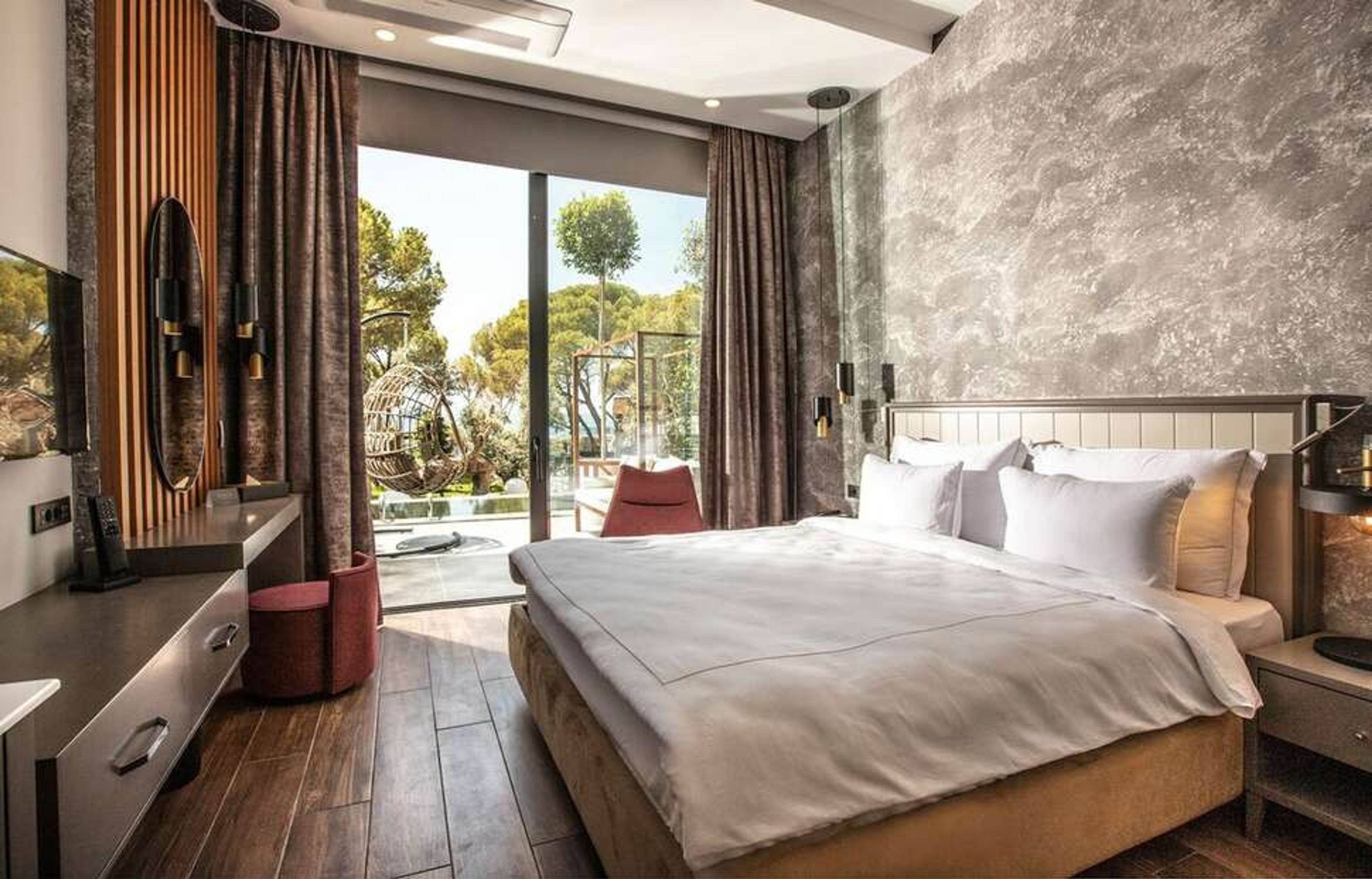 Unique Lifestyle Hotel