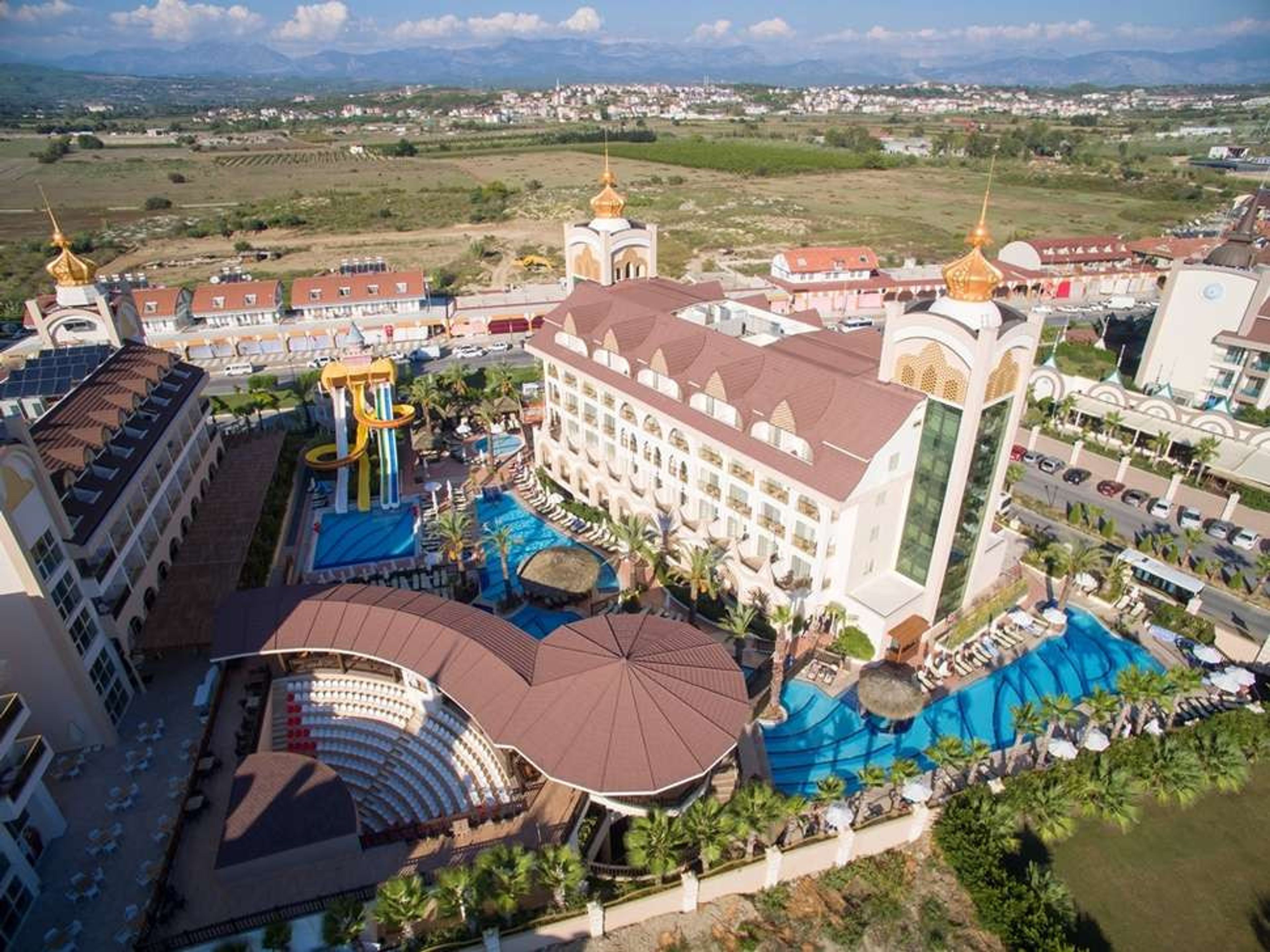 Well Palace Side foto 1