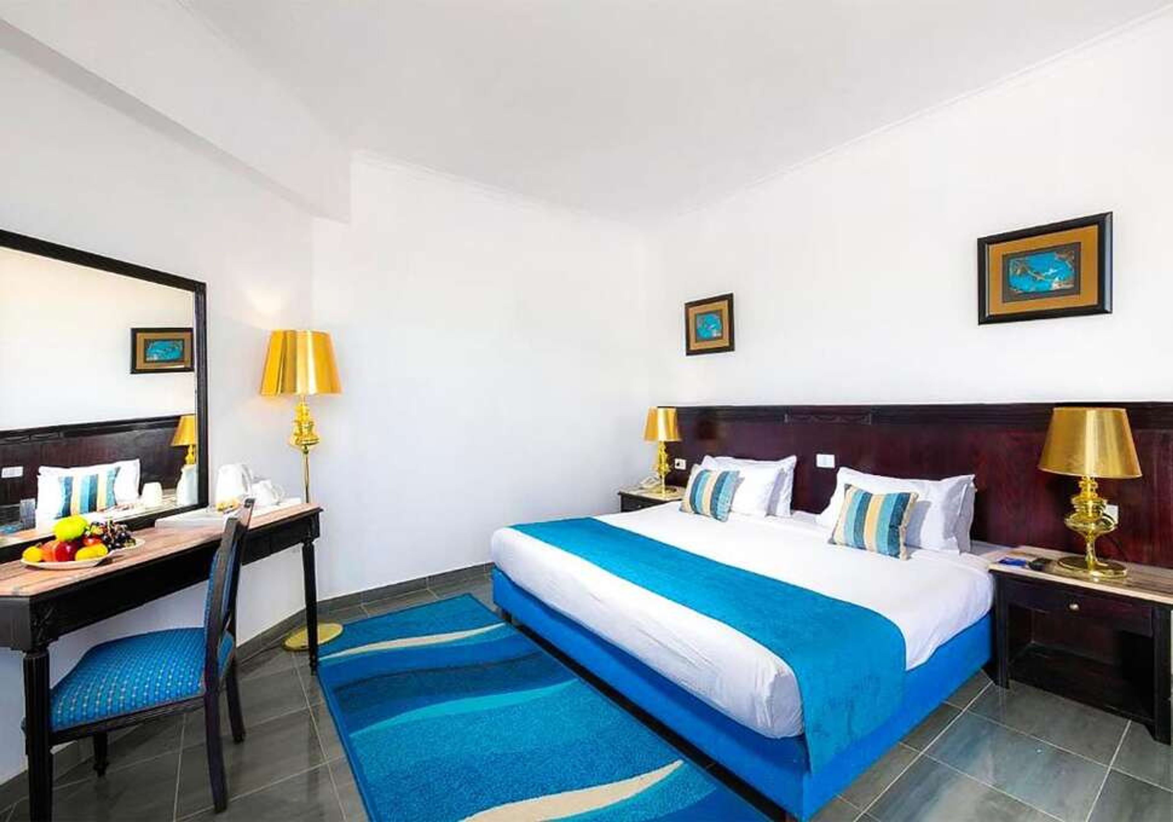 White Valley Palace foto 2