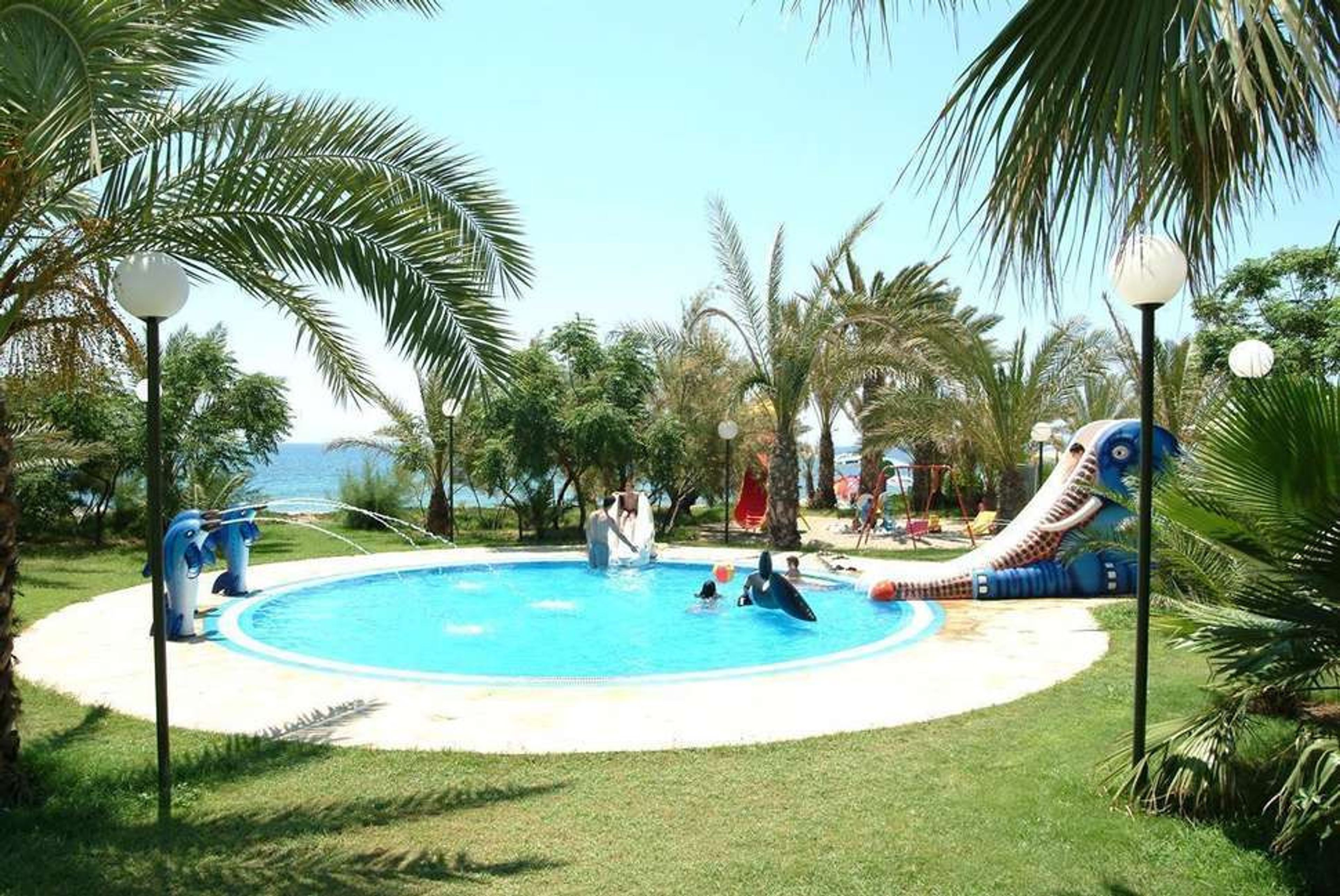 Yetkin Club foto 2